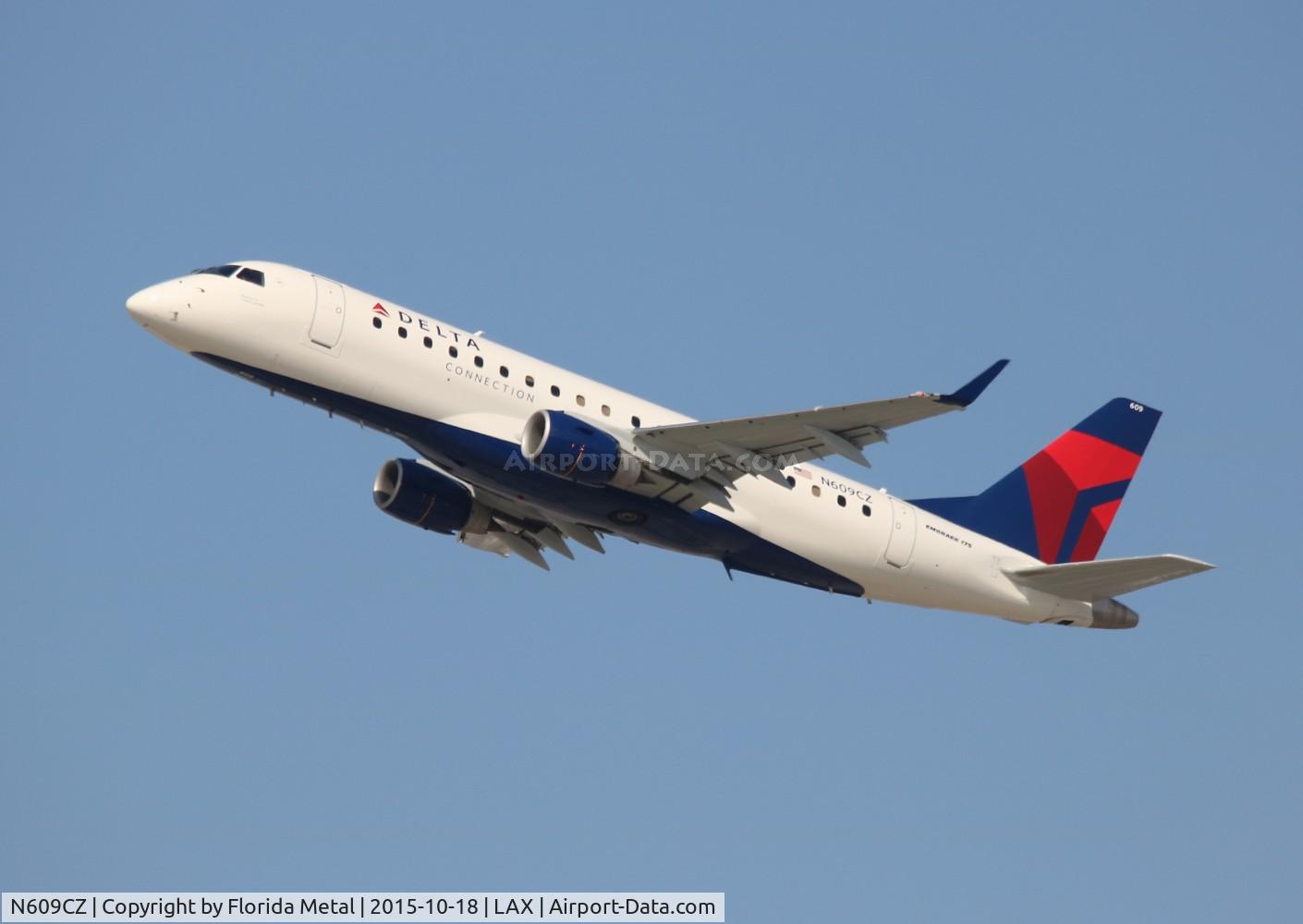 N609CZ, 2007 Embraer 175LR (ERJ-170-200LR) C/N 17000197, Delta Connection