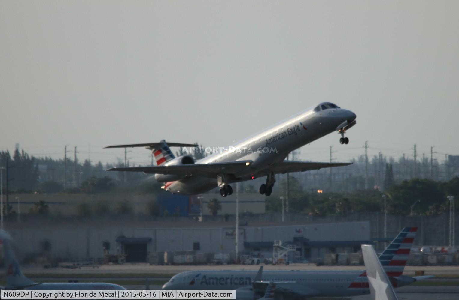 N609DP, 1998 Embraer ERJ-145LR (EMB-145LR) C/N 145069, American Eagle