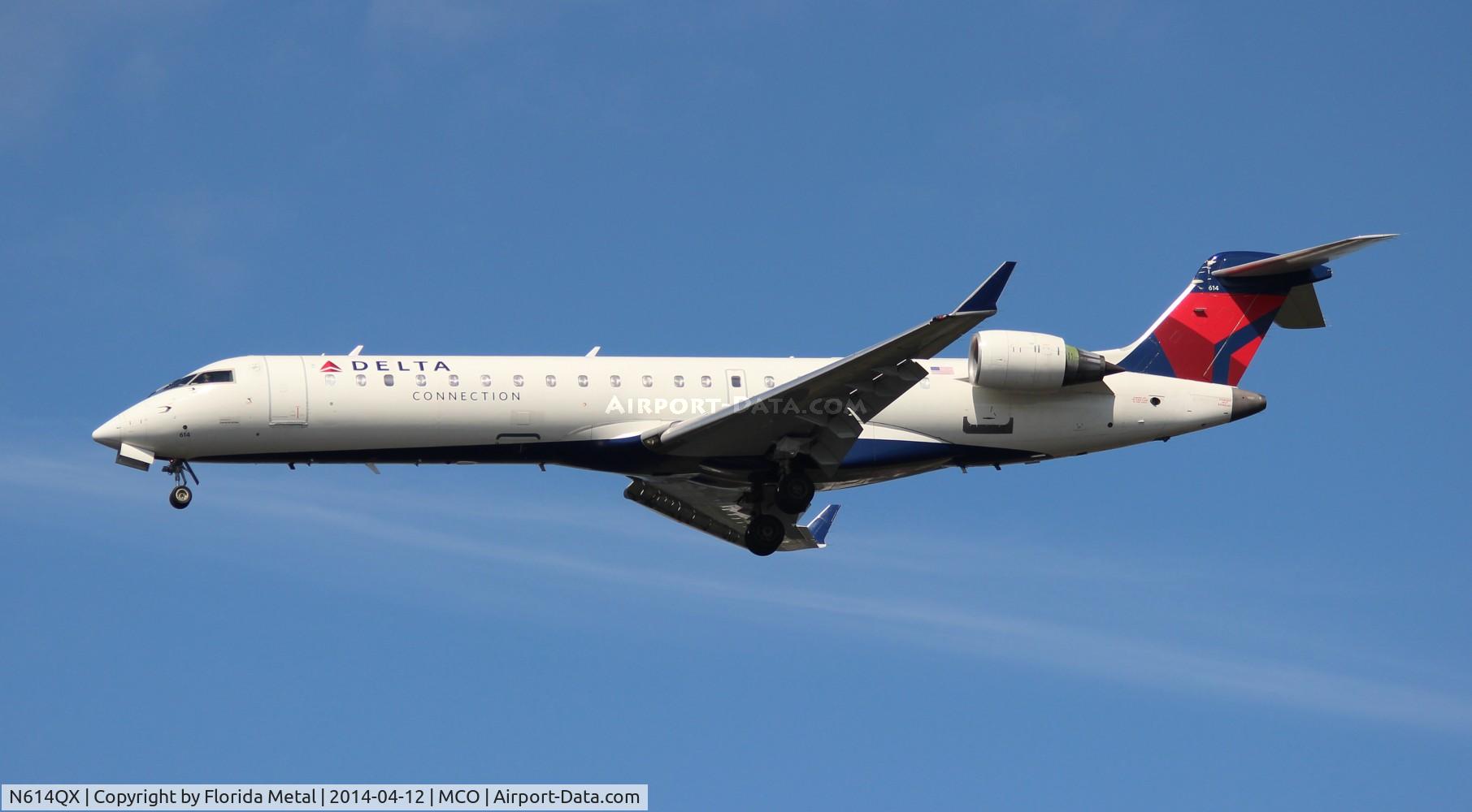 N614QX, 2002 Bombardier CRJ-701 (CL-600-2C10) Regional Jet C/N 10049, Delta Connection