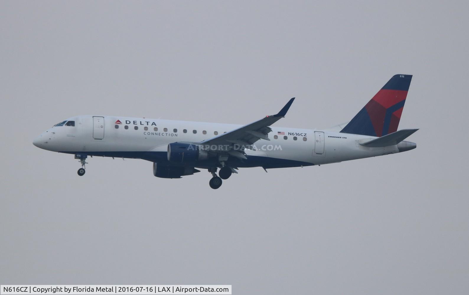 N616CZ, 2008 Embraer 175LR (ERJ-170-200LR) C/N 17000209, Delta Connection