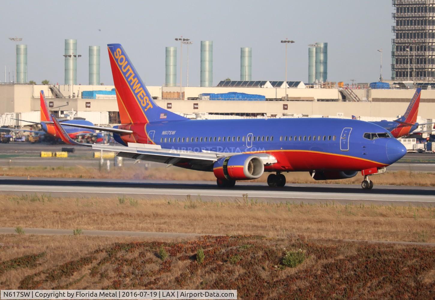 N617SW, 1995 Boeing 737-3H4 C/N 27700, Southwest
