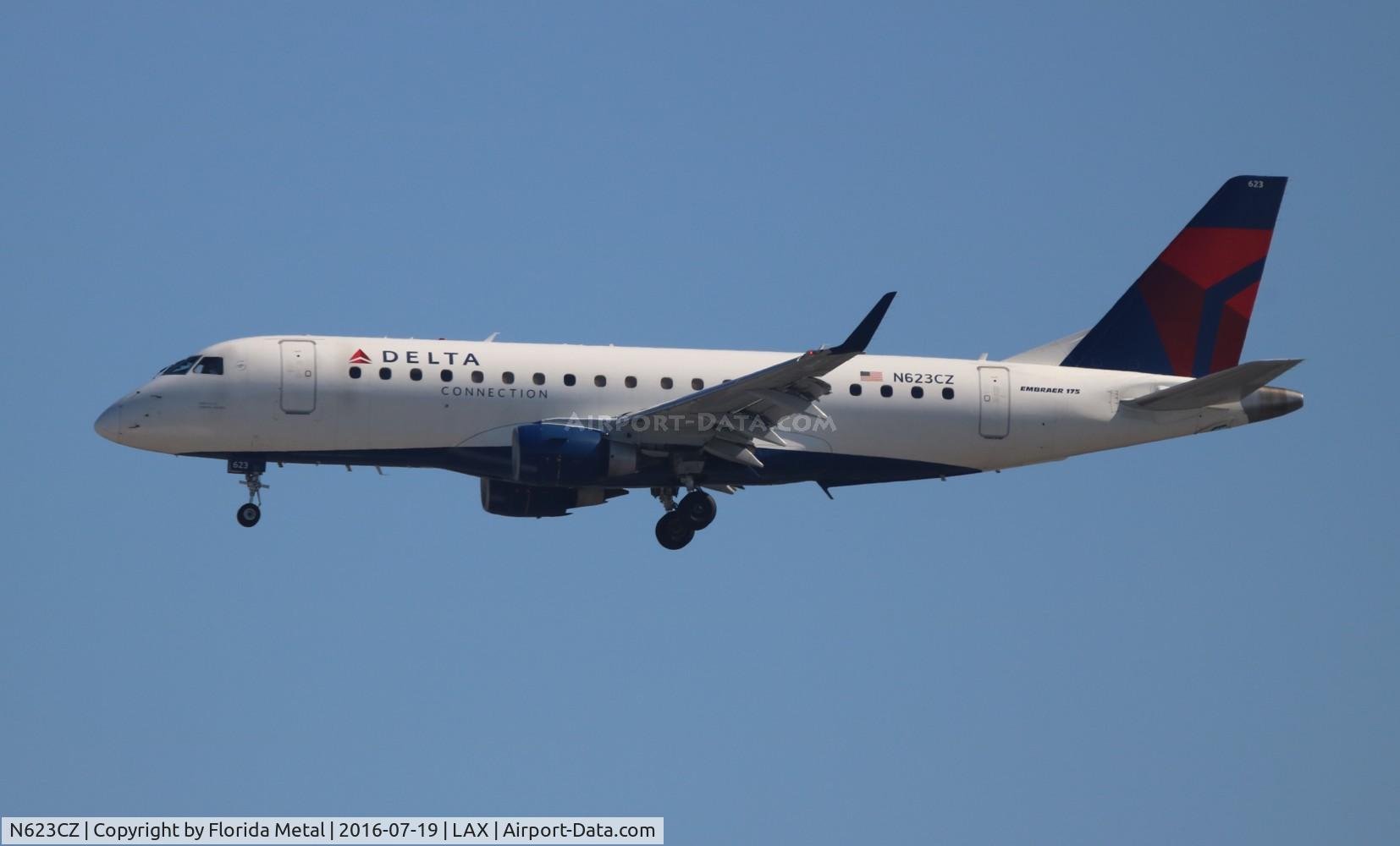 N623CZ, 2008 Embraer 175LR (ERJ-170-200LR) C/N 17000221, Delta Connection
