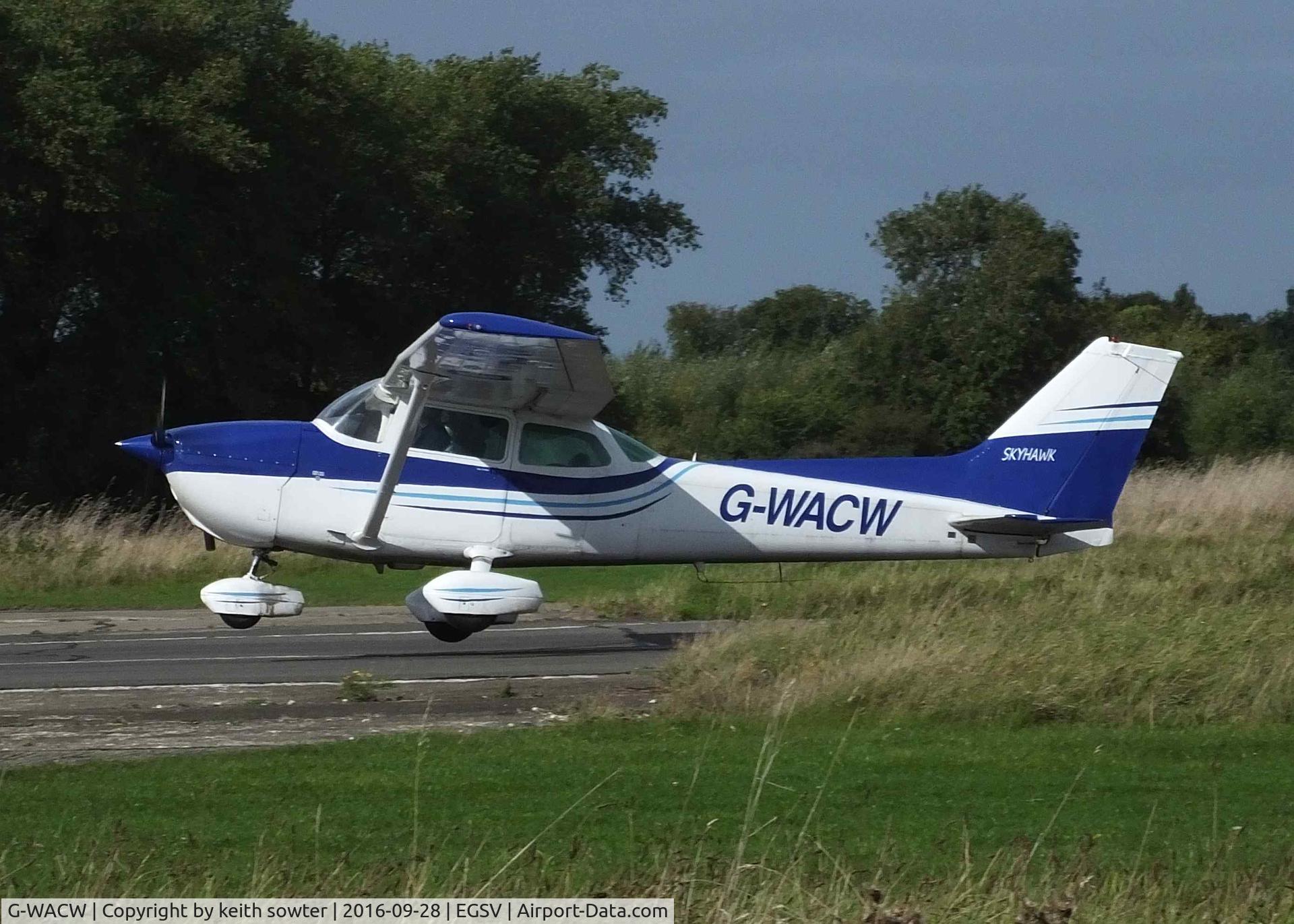 G-WACW, 1981 Cessna 172P C/N 172-74057, Taking off back to Rochester