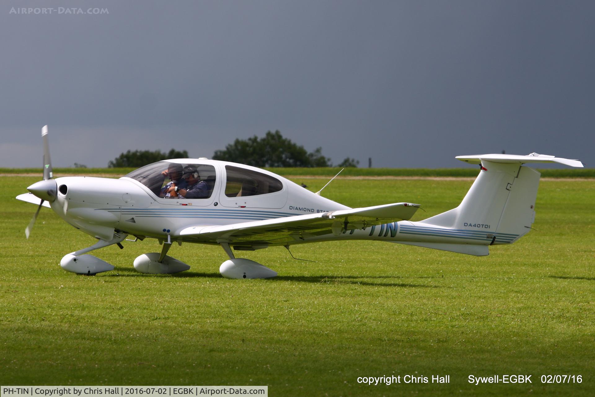 PH-TIN, 2008 Diamond DA-40DTDI Diamond Star C/N D4.205, at Aeroexpo 2016