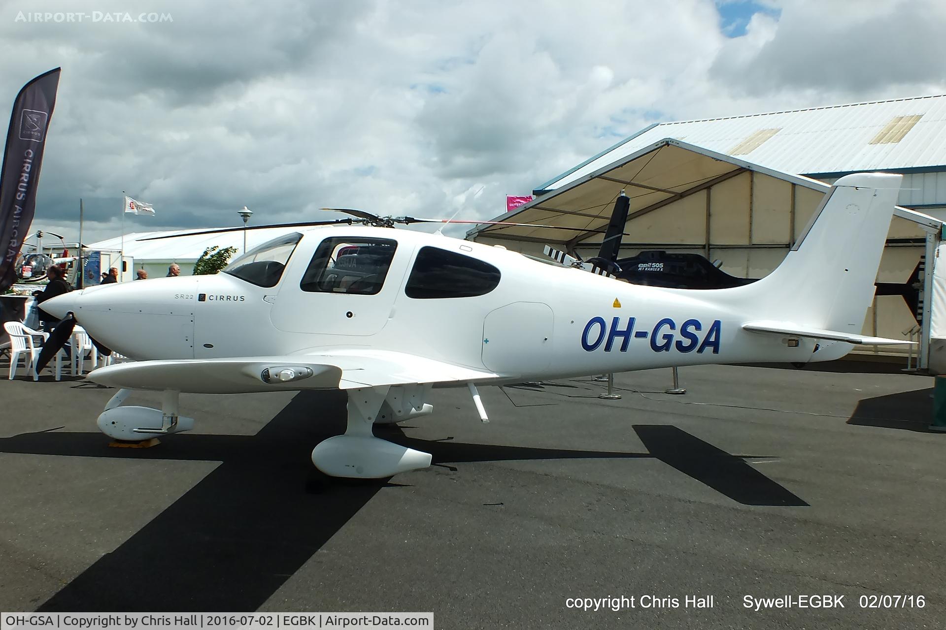 OH-GSA, Cirrus SR22 C/N 3630, at Aeroexpo 2016