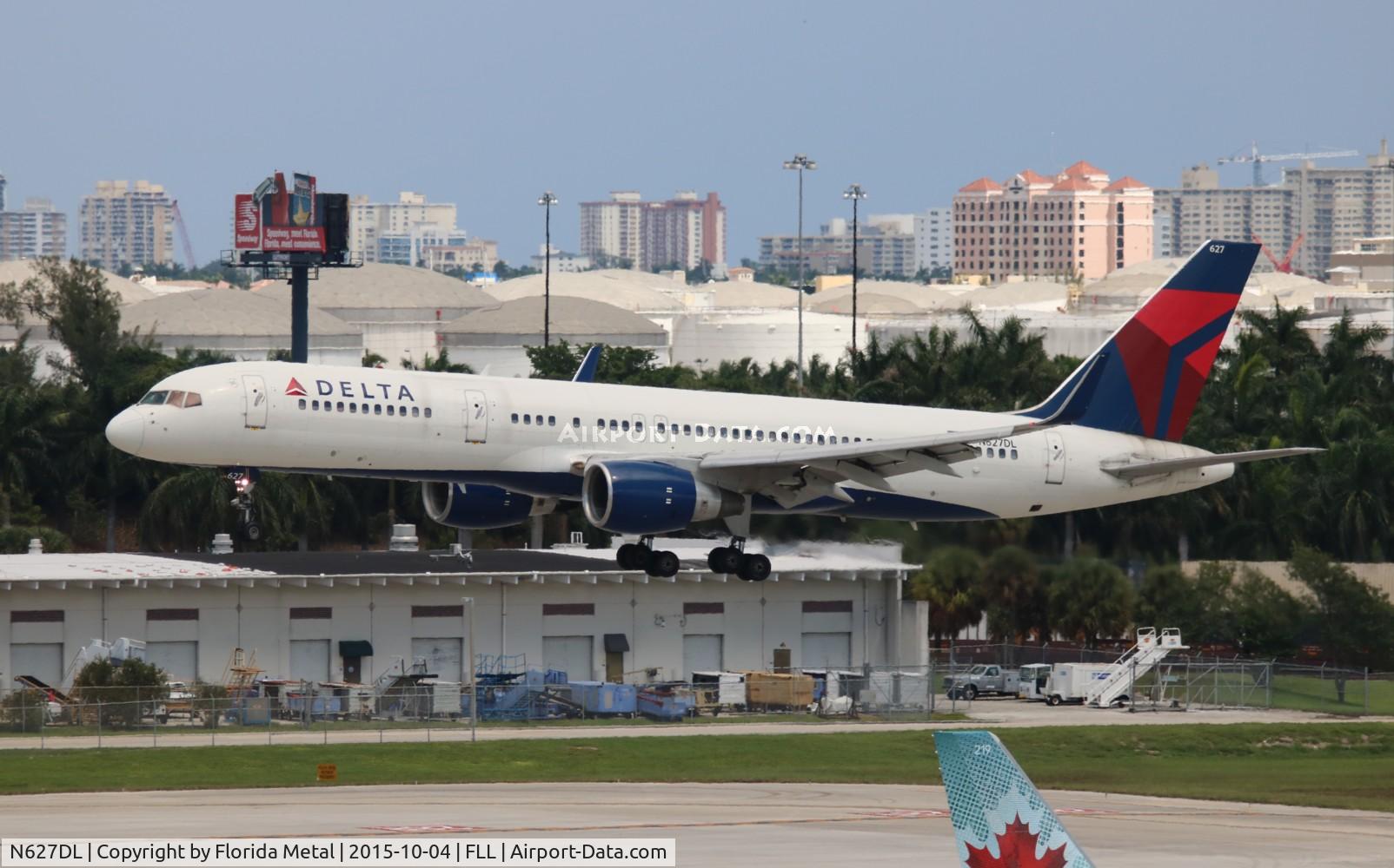 N627DL, 1987 Boeing 757-232 C/N 22917, Delta
