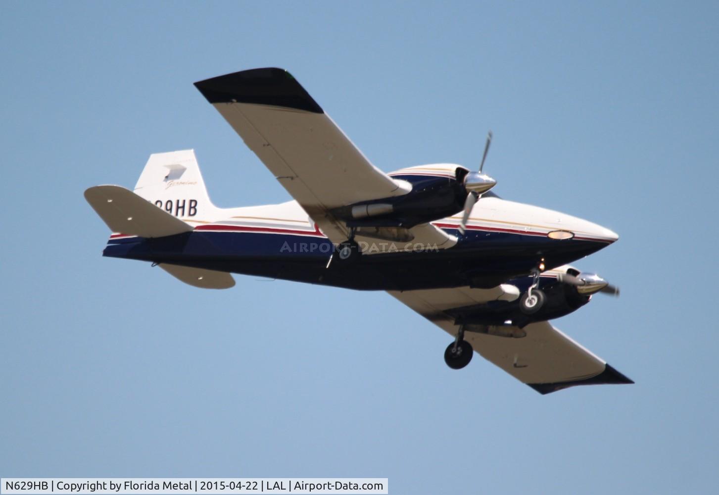 N629HB, 1958 Piper PA-23-160 Apache C/N 23-1527, PA-23 Apache