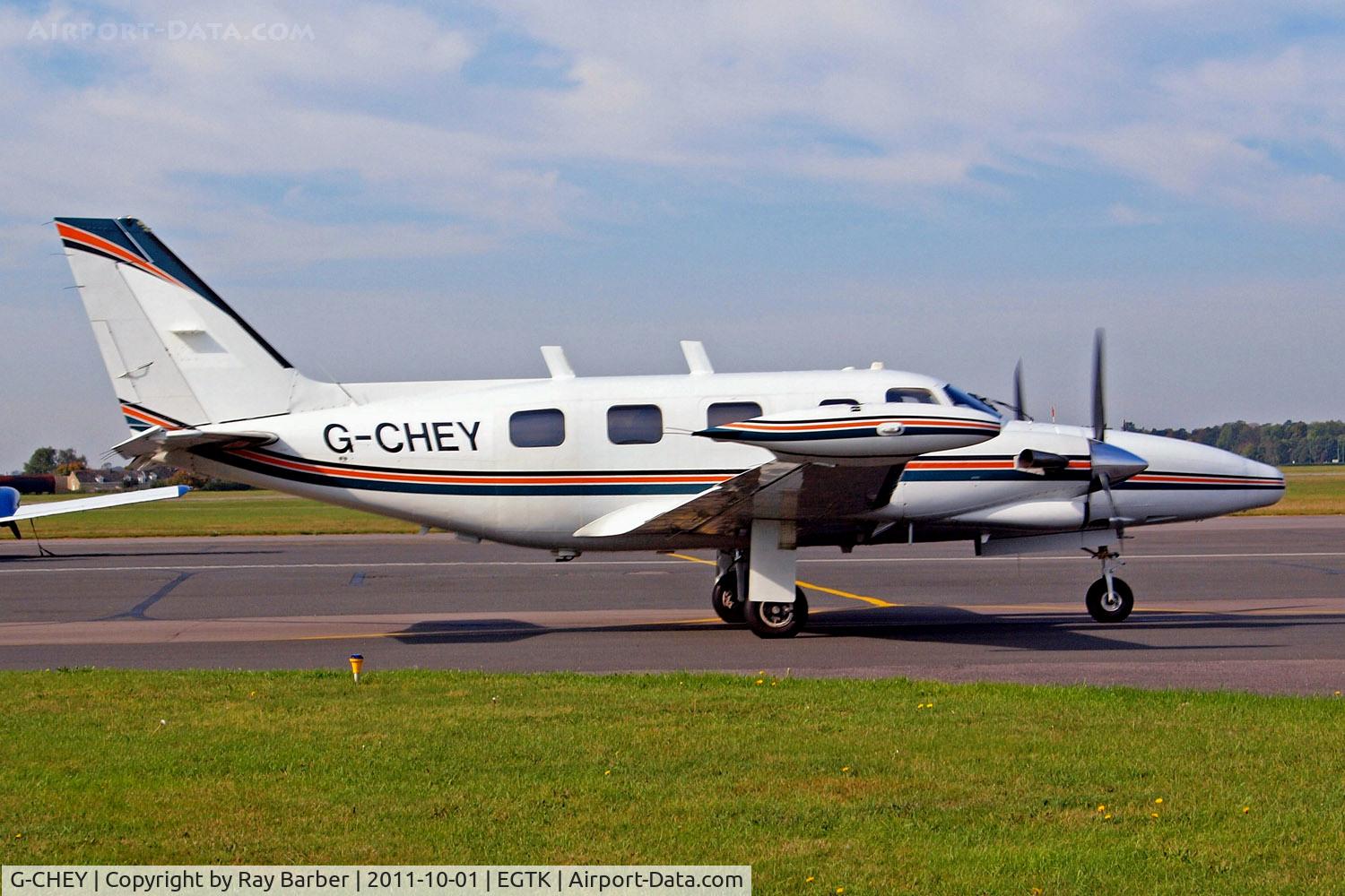 G-CHEY, 1981 Piper PA-31T2-620 Cheyenne IIXL C/N 31T-8166033, Piper PA-31T2 Cheyenne IIXL [31T-8166033] (Air Medical) Oxford-Kidlington~G 01/10/2011