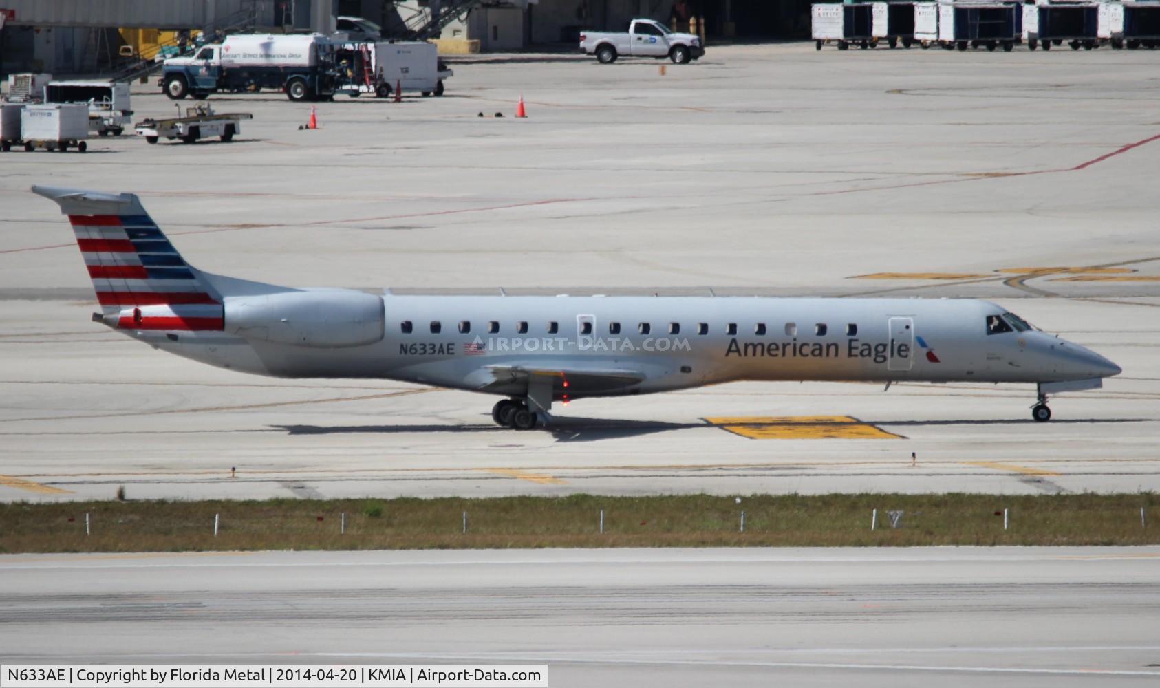 N633AE, 1999 Embraer ERJ-145LR (EMB-145LR) C/N 145148, American Eagle