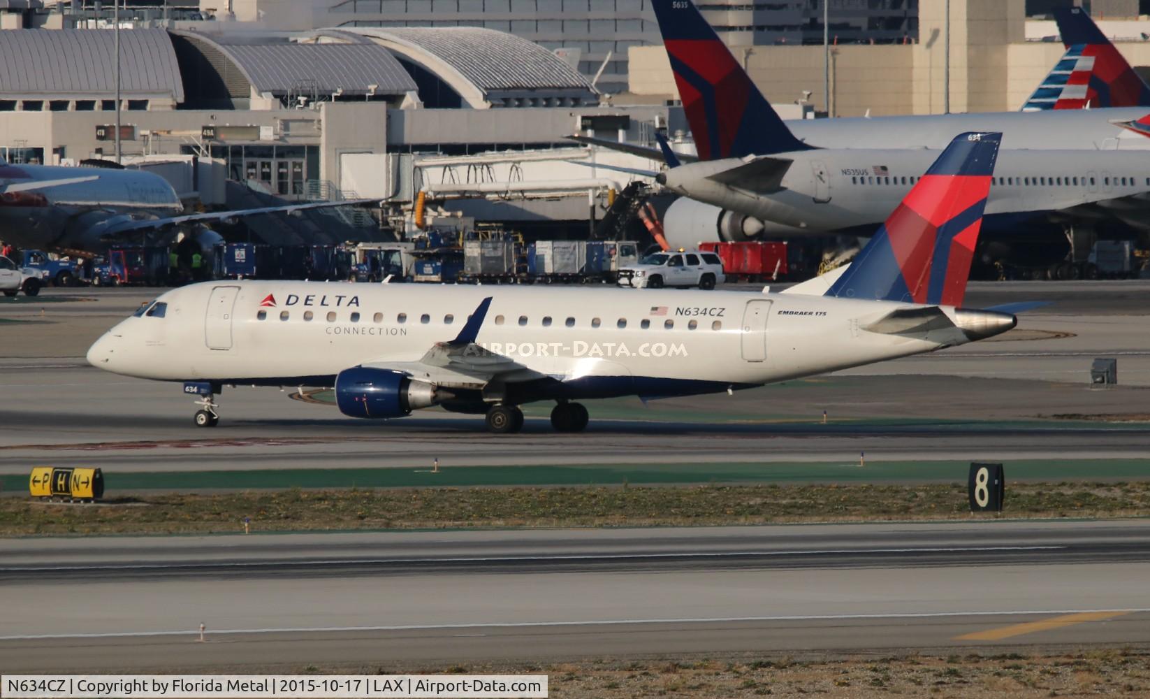 N634CZ, 2008 Embraer 175LR (ERJ-170-200LR) C/N 17000246, Delta Connection