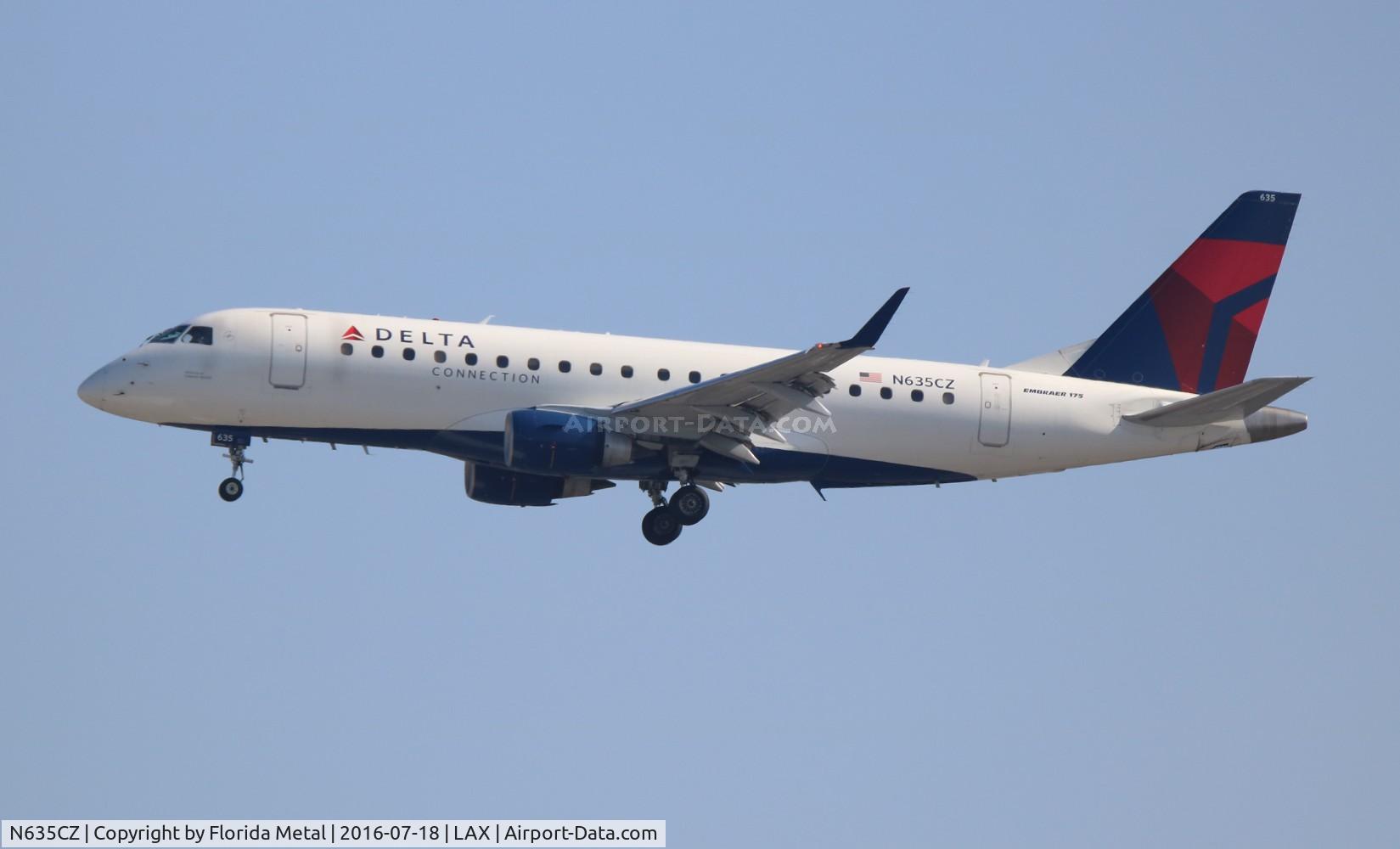 N635CZ, 2008 Embraer 175LR (ERJ-170-200LR) C/N 17000252, Delta Connection