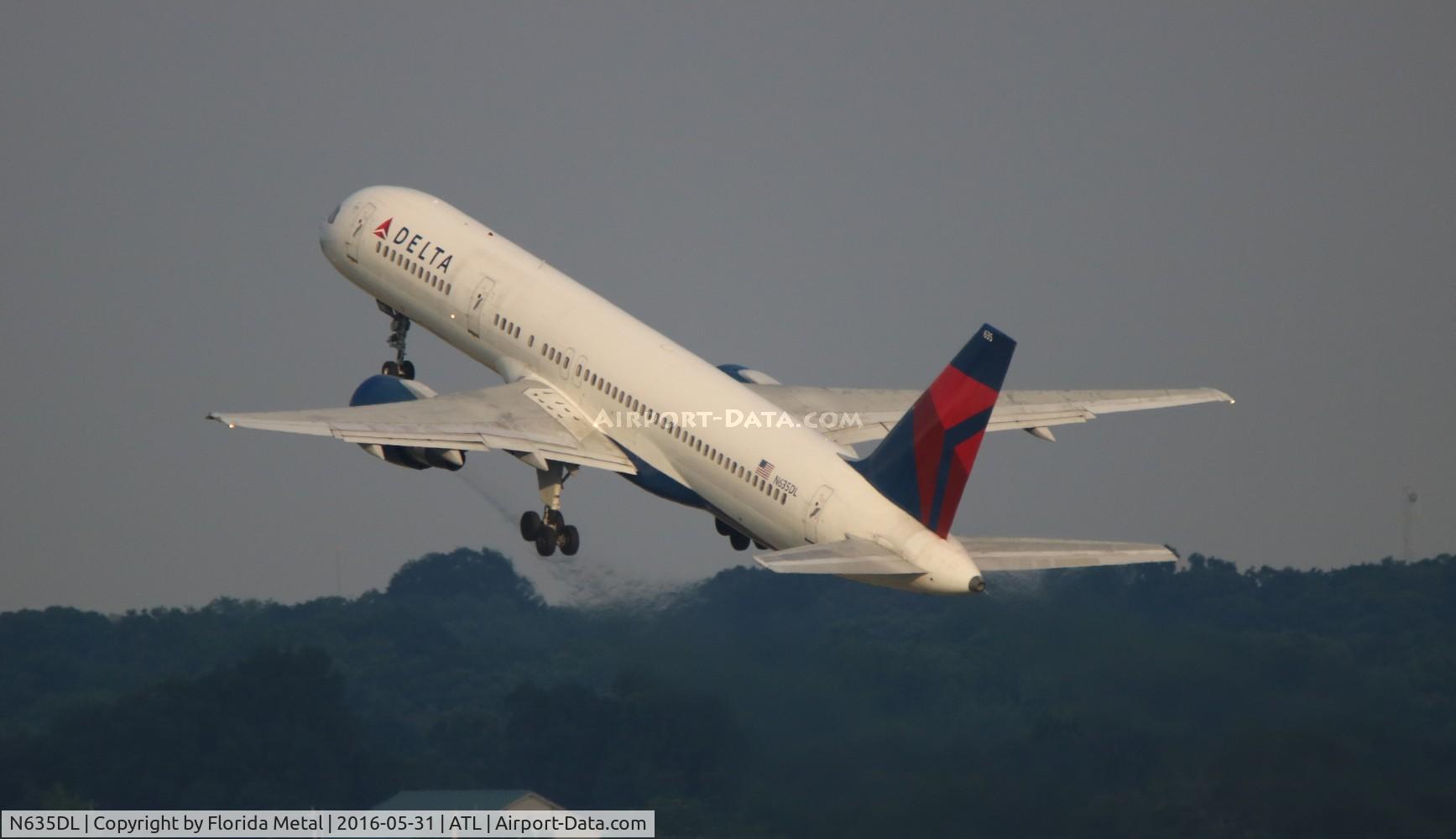 N635DL, 1988 Boeing 757-232 C/N 23762, Delta