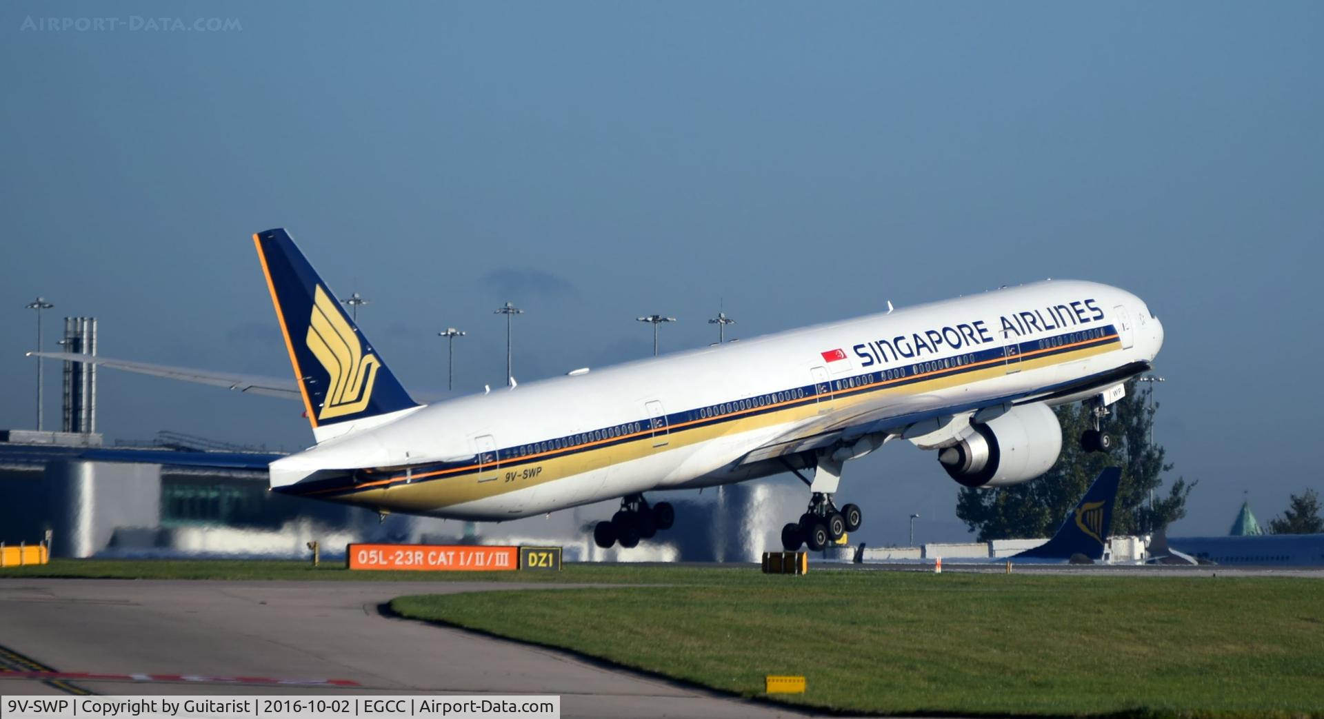 9V-SWP, 2008 Boeing 777-312/ER C/N 34581, At Manchester