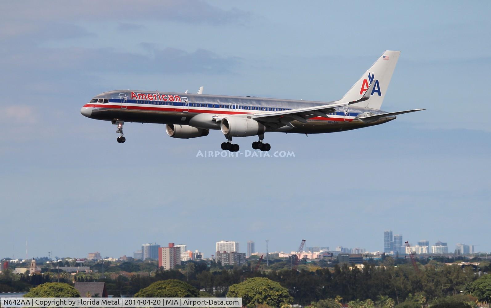N642AA, 1991 Boeing 757-223 C/N 24600, American