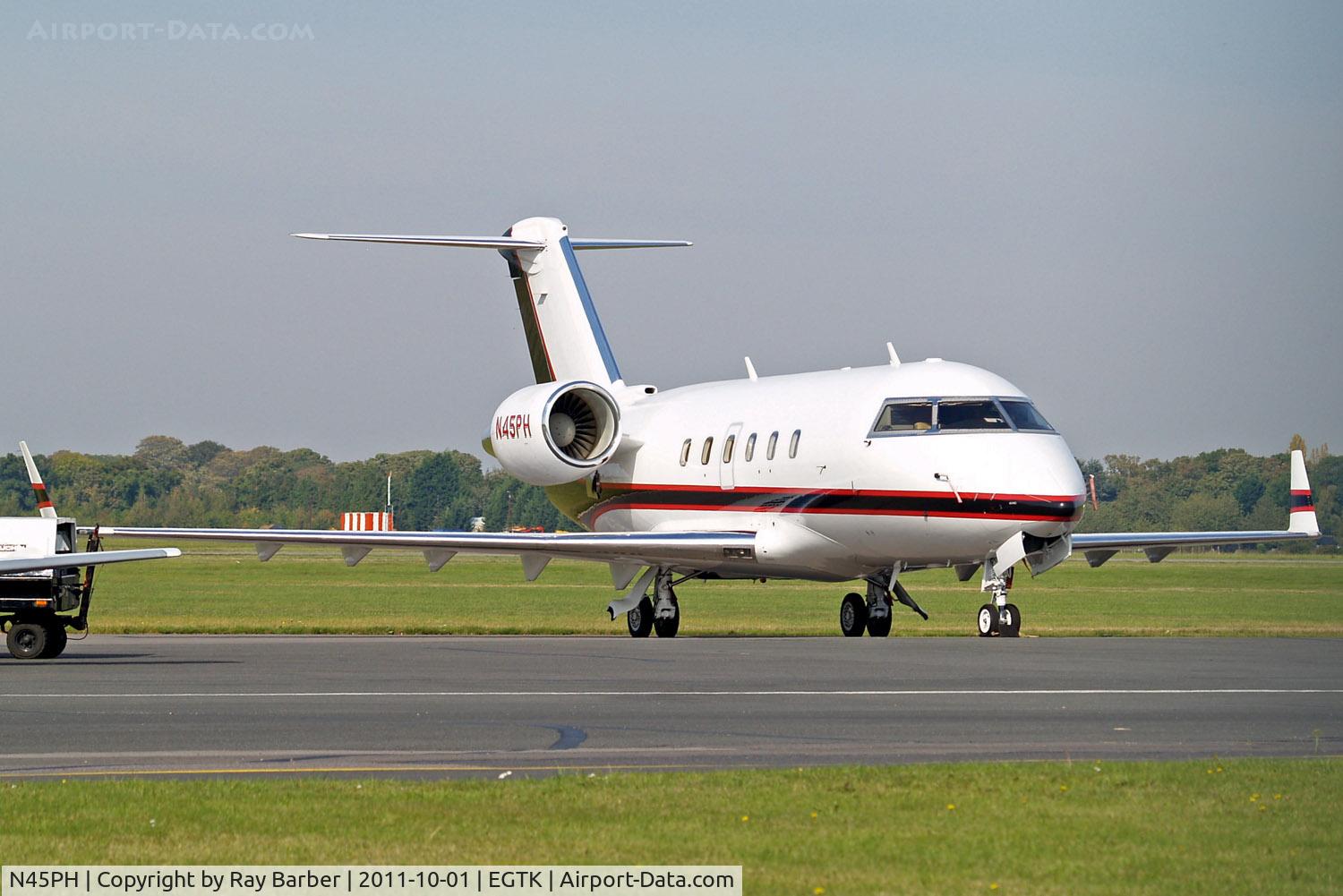 N45PH, 1983 Canadair Challenger 601 (CL-600-2A12) C/N 3004, Canadair CL.601 Challenger [3004] Oxford-Kidlington~G 01/10/2011