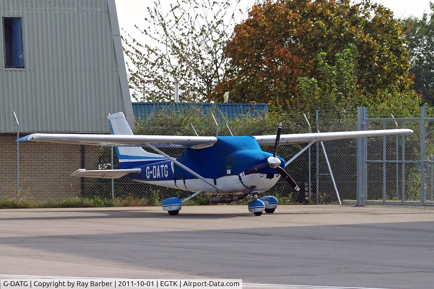 G-DATG, 1976 Reims F182P Skylane C/N F18200013, R/Cessna F.182P Skylane [0013] Oxford-Kidlington~G 01/10/2011
