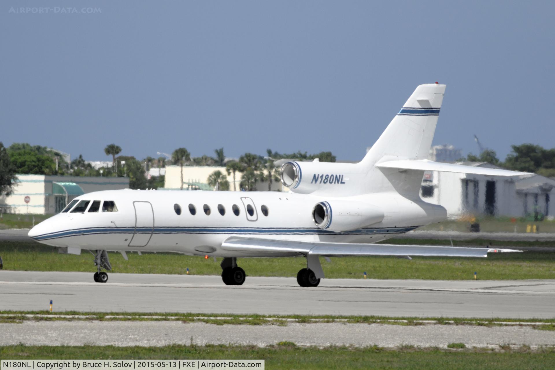 N180NL, 2007 Dassault Mystere Falcon 50 C/N 352, awaiting departure