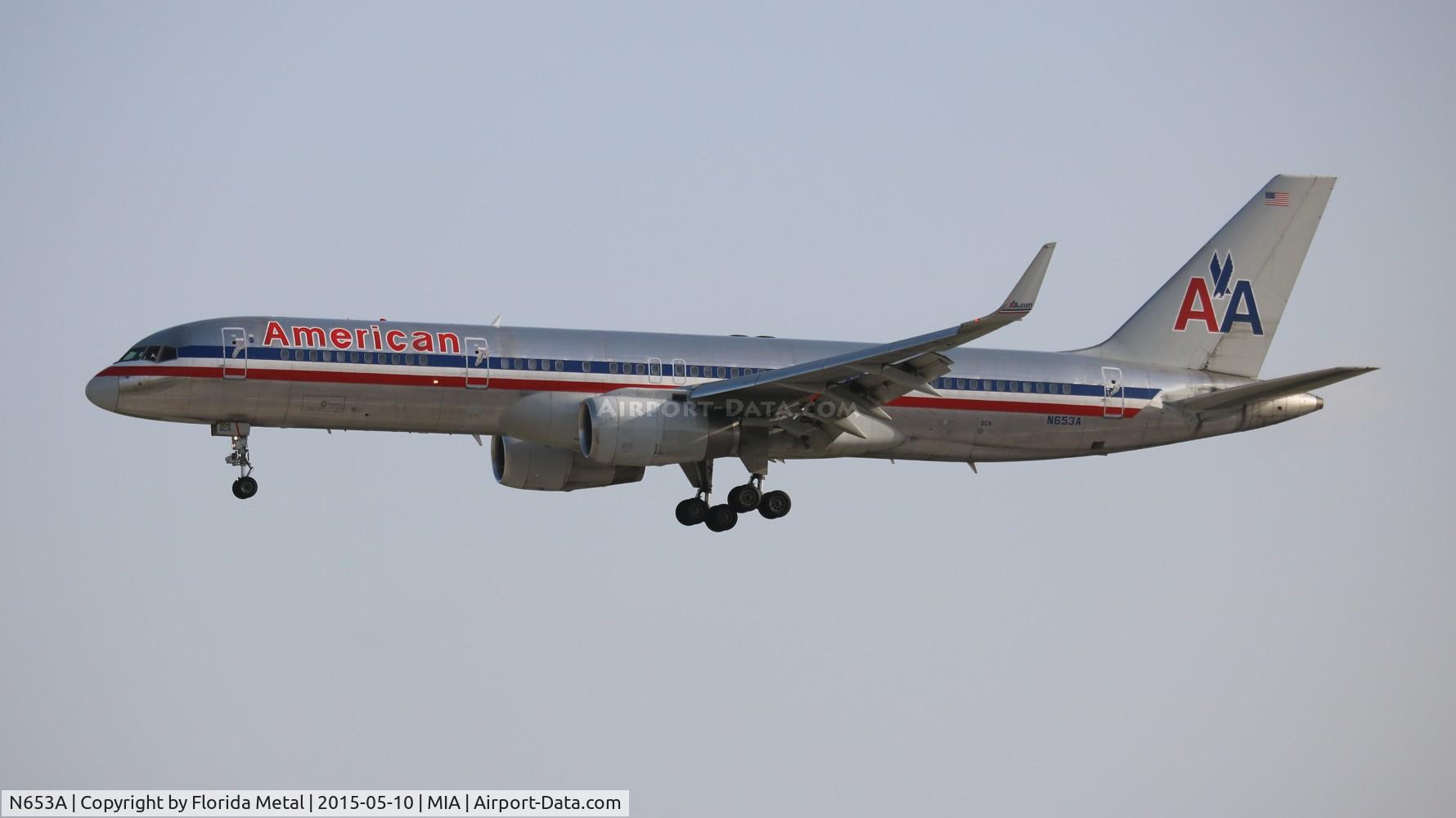 N653A, 1991 Boeing 757-223 C/N 24611, American