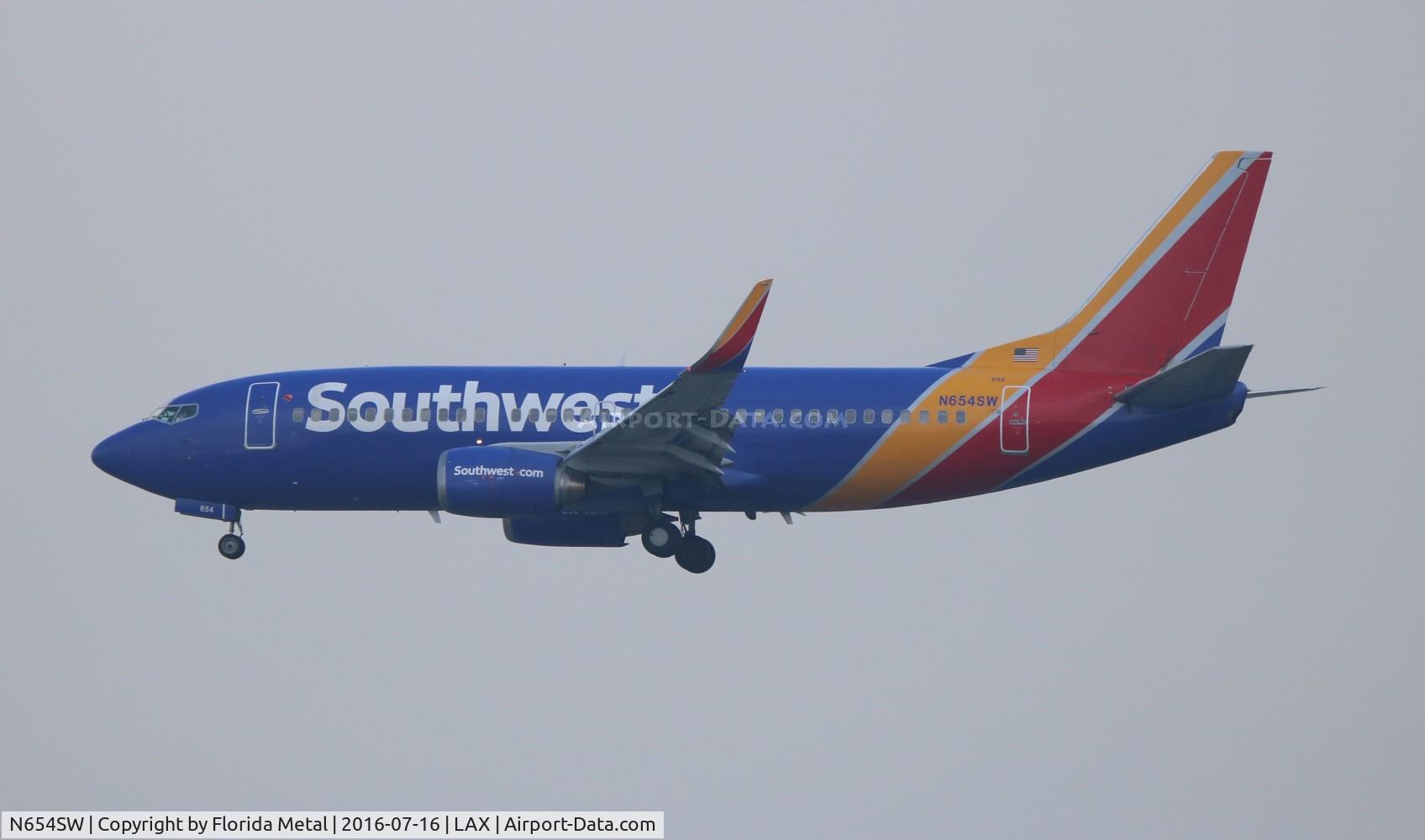 N654SW, 1997 Boeing 737-3H4 C/N 28399, Southwest