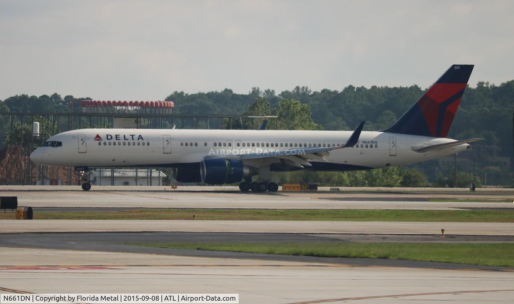 N661DN, 1990 Boeing 757-232 C/N 24972, Delta