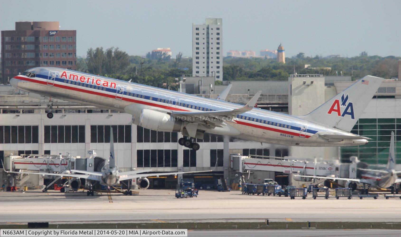 N663AM, 1992 Boeing 757-223 C/N 25297, American