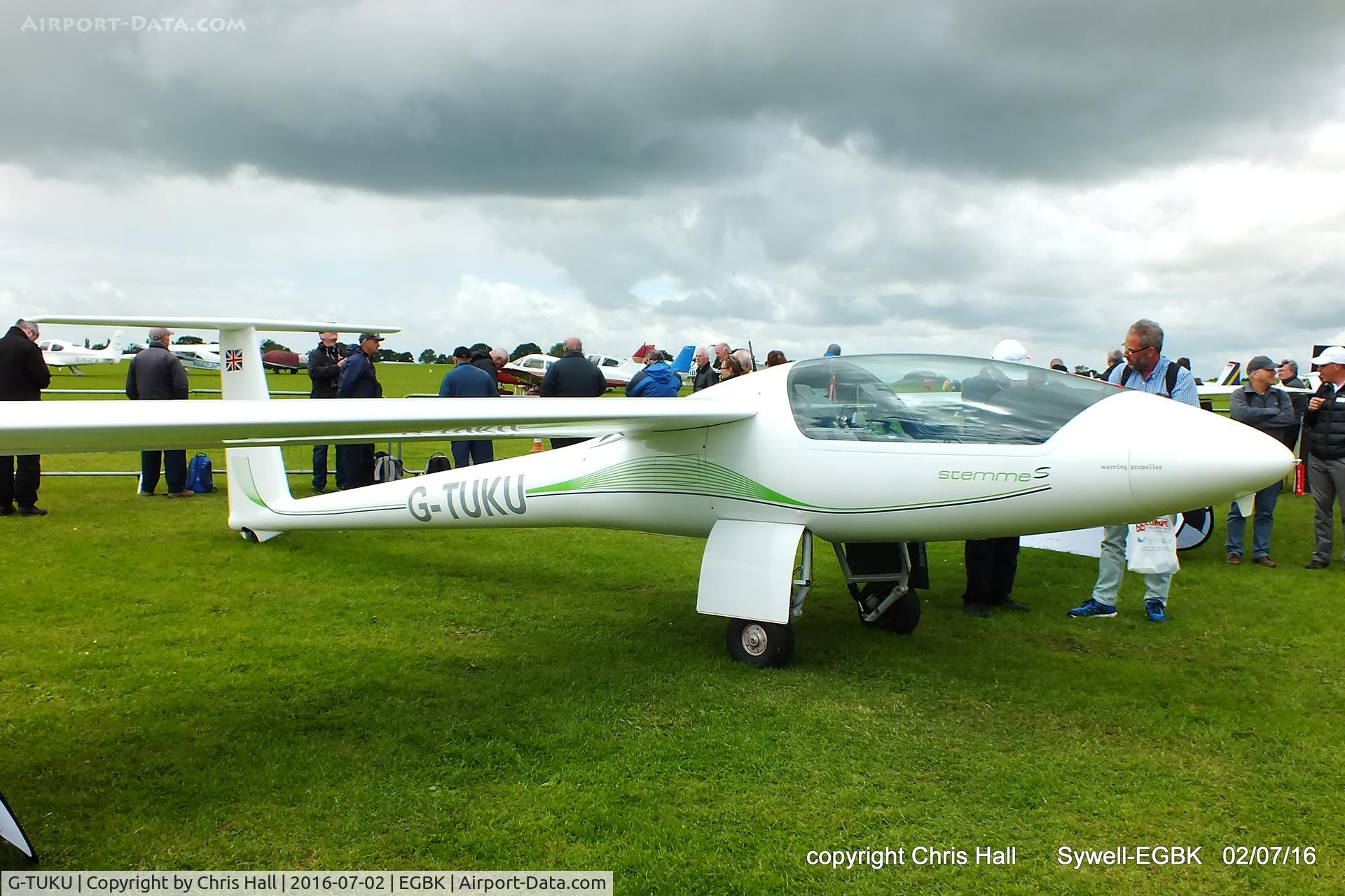 G-TUKU, 2011 Stemme S-10VT C/N 11-126, at Aeroexpo 2016