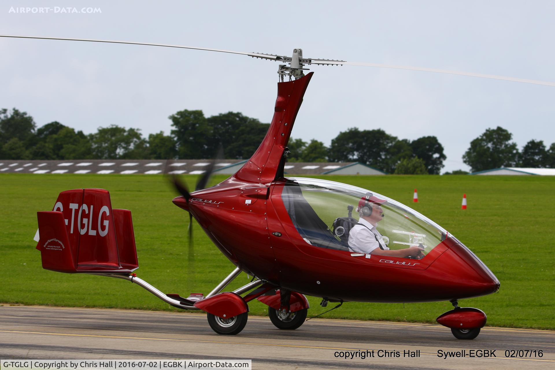 G-TGLG, 2015 Rotorsport UK Calidus C/N RSUK/CALS/028, at Aeroexpo 2016