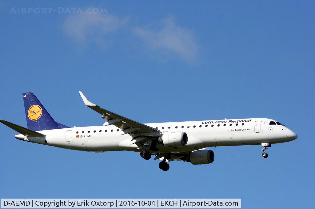 D-AEMD, 2009 Embraer 195LR (ERJ-190-200LR) C/N 19000305, D-AEMD landing rw 04L