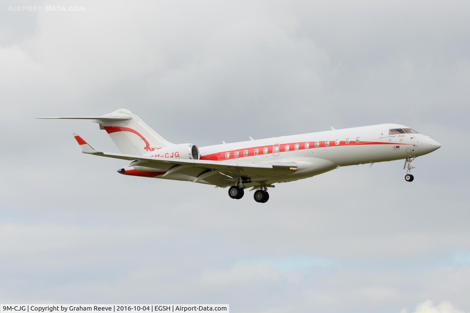 9M-CJG, 1998 Bombardier BD-700-1A10 Global Express C/N 9003, Landing at Norwich.
