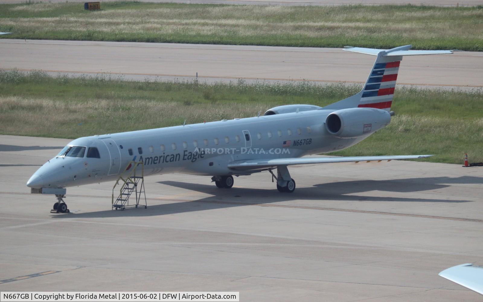 N667GB, 2004 Embraer ERJ-145LR (EMB-145LR) C/N 145784, American Eagle