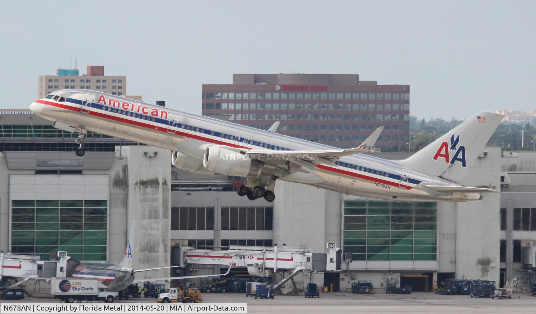 N678AN, 1998 Boeing 757-223 C/N 29428, American