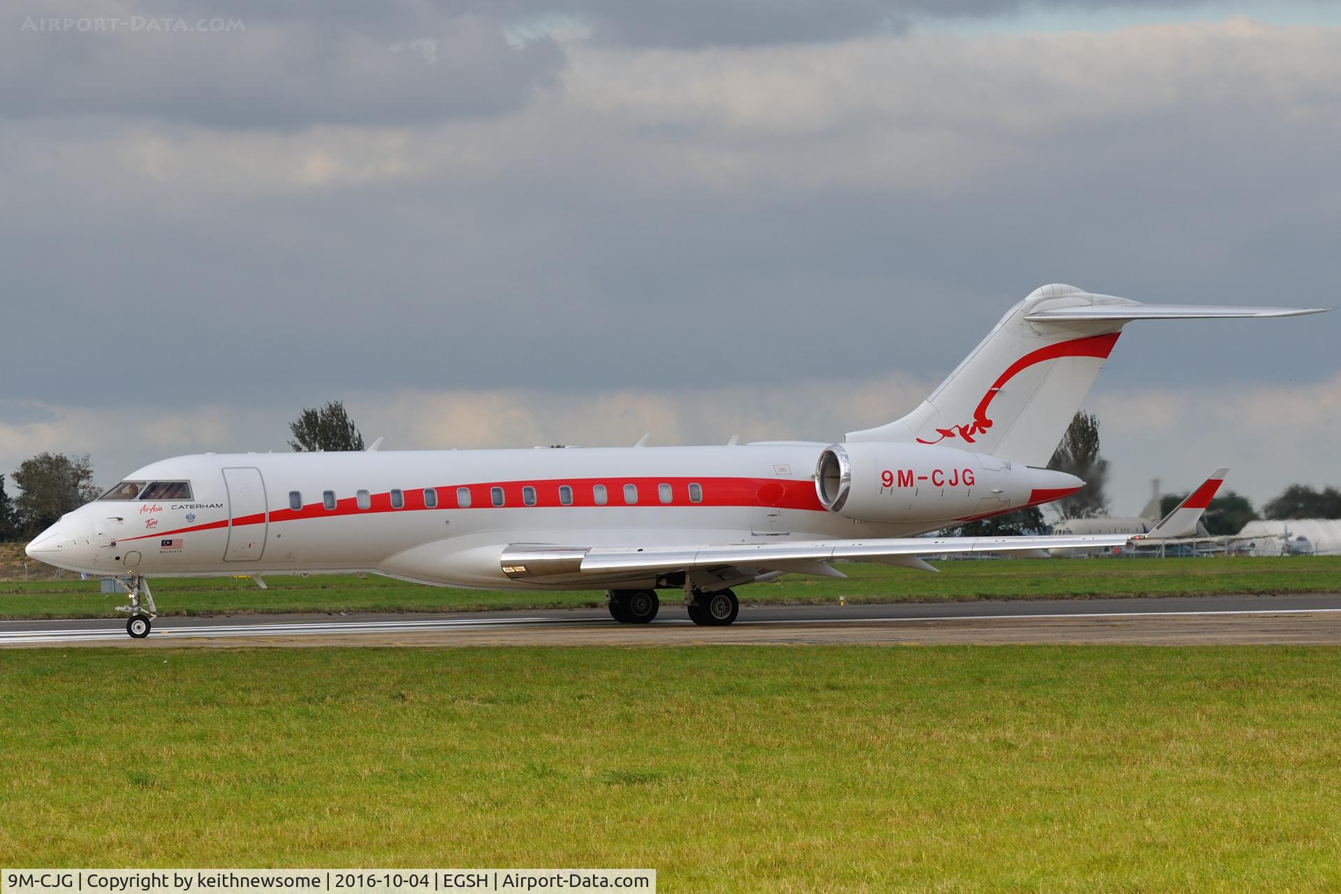 9M-CJG, 1998 Bombardier BD-700-1A10 Global Express C/N 9003, Leaving Norwich.