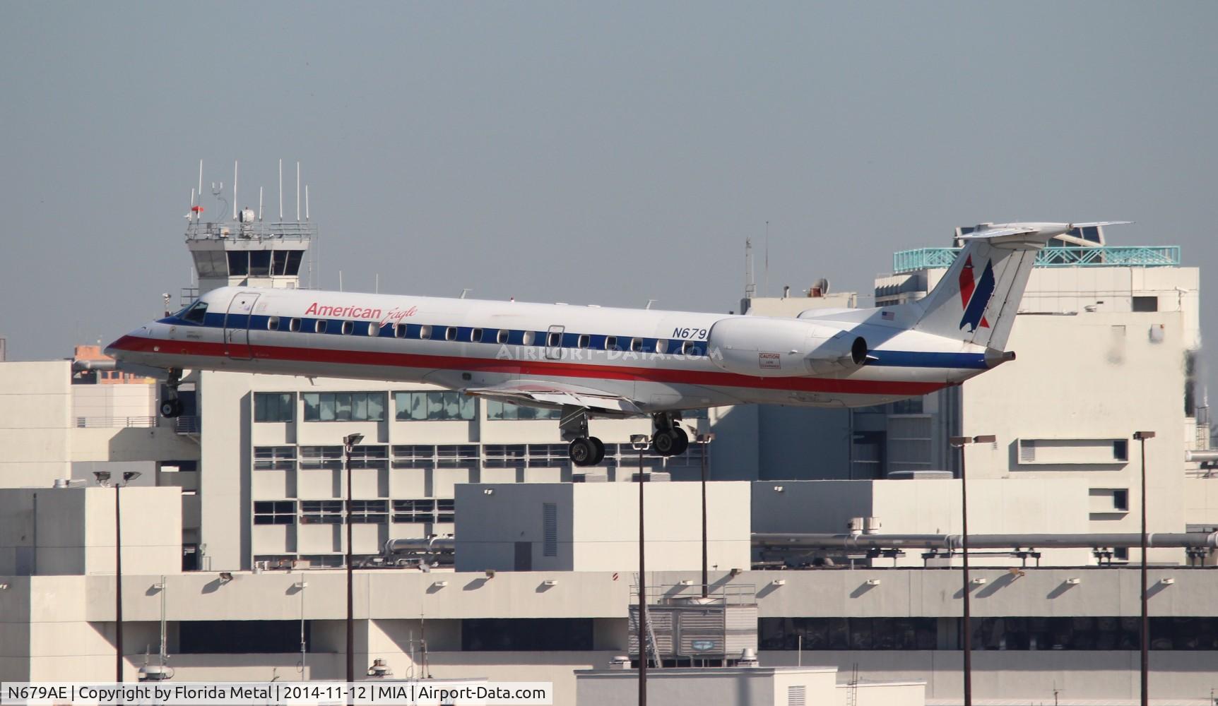 N679AE, 2004 Embraer ERJ-145LR (EMB-145LR) C/N 14500814, American Eagle