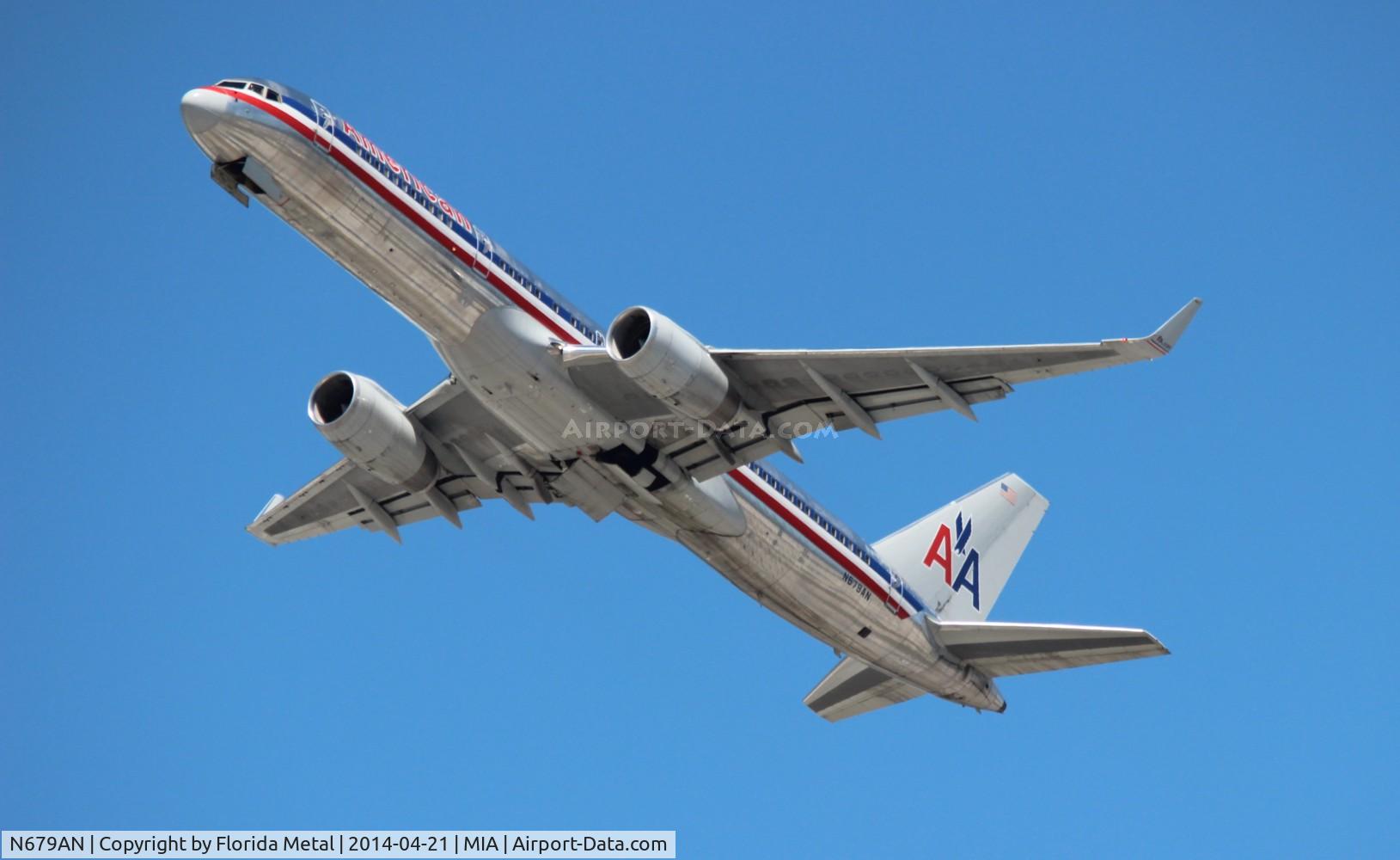 N679AN, 1999 Boeing 757-223F C/N 29589, American