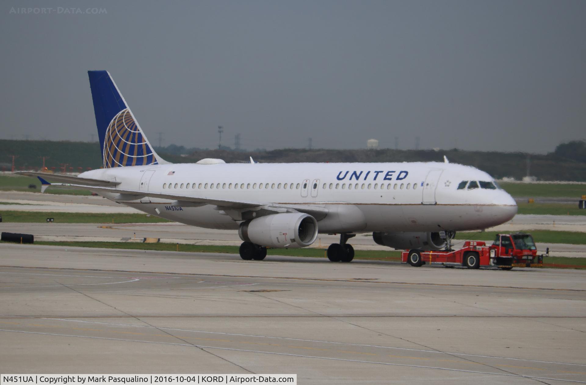 N451UA, 1998 Airbus A320-232 C/N 865, Airbus A320