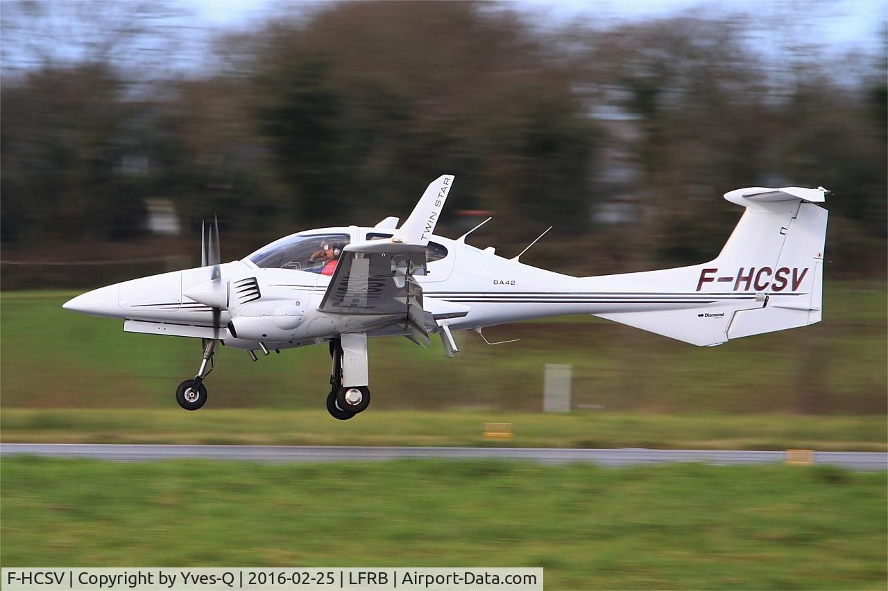 F-HCSV, 2008 Diamond DA-42 Twin Star C/N 42.371, Diamond DA-42 Twin Star, Landing rwy 25L, Brest-Bretagne airport (LFRB-BES)