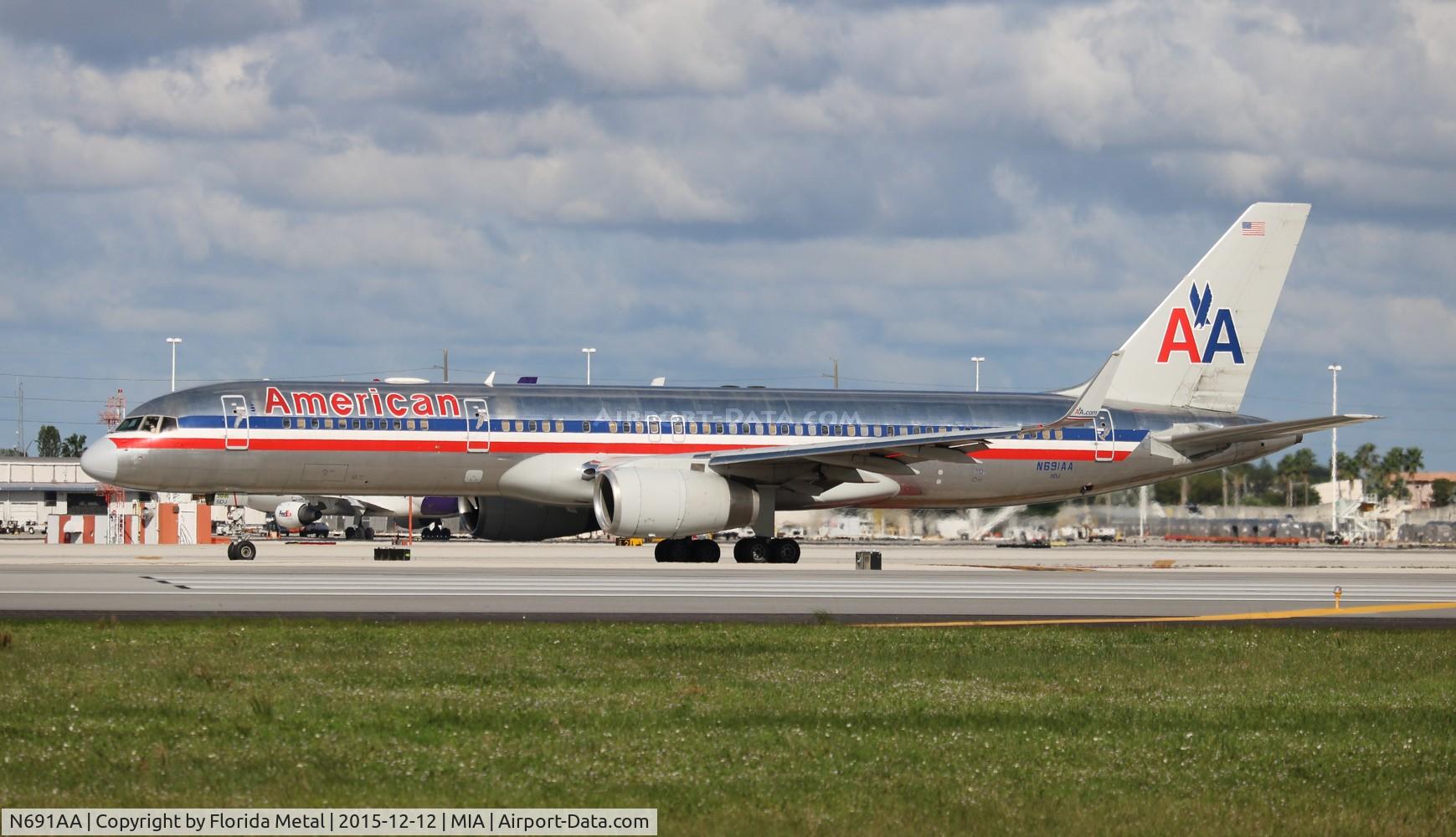 N691AA, 1993 Boeing 757-223 C/N 25697, American