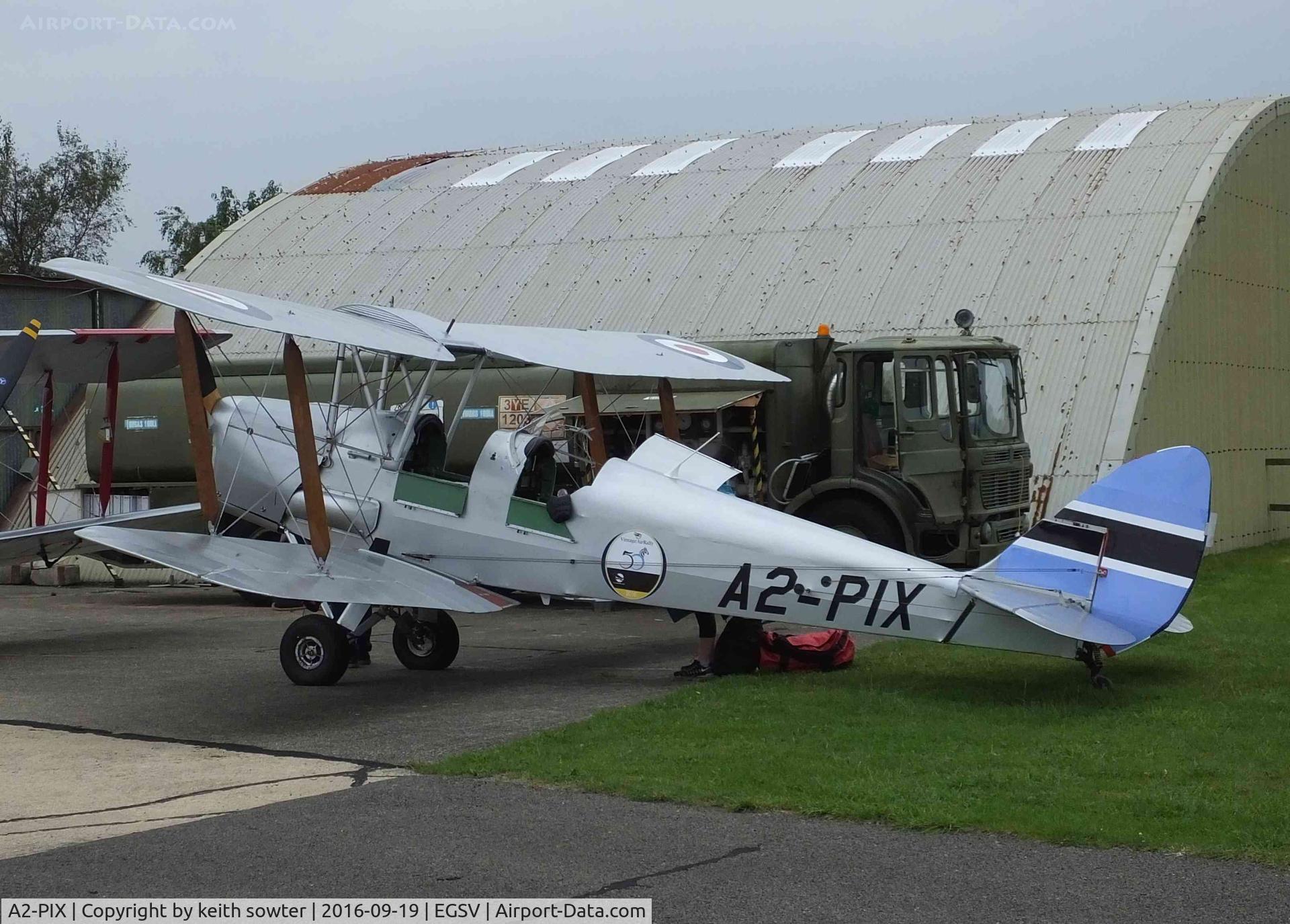 A2-PIX, De Havilland DH-82A Tiger Moth II C/N 86200 (OU/10/1975), Prparing for departure