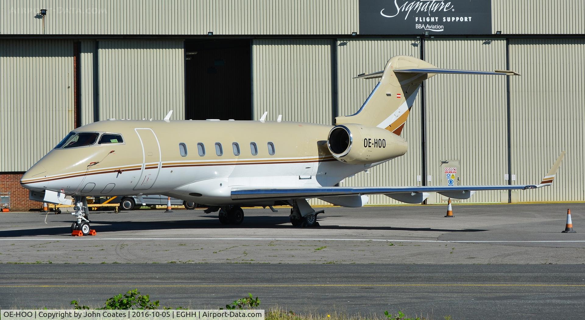 OE-HOO, 2005 Bombardier Challenger 300 (BD-100-1A10) C/N 20079, Parked at Signatures