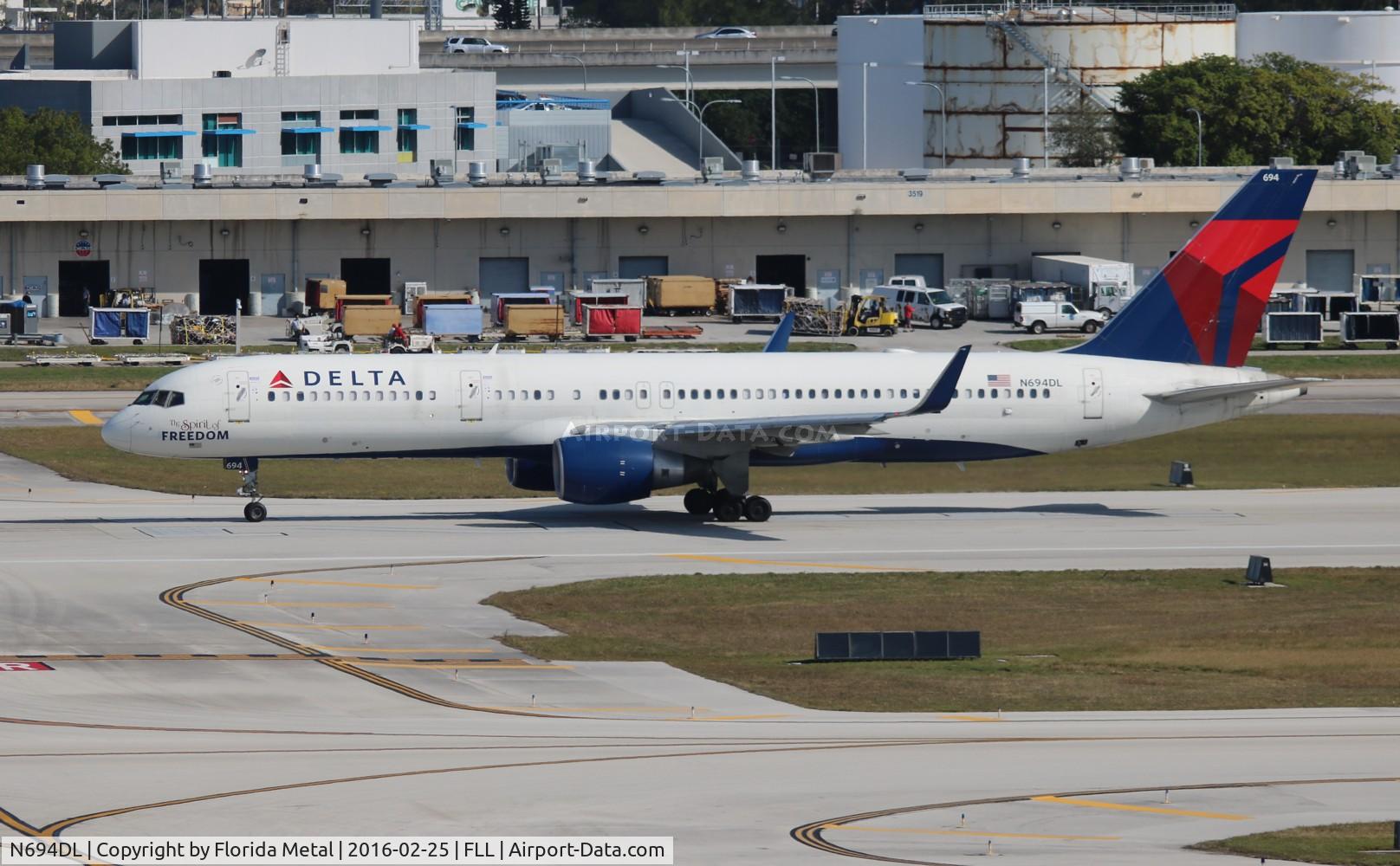N694DL, 1998 Boeing 757-232 C/N 29726, Delta