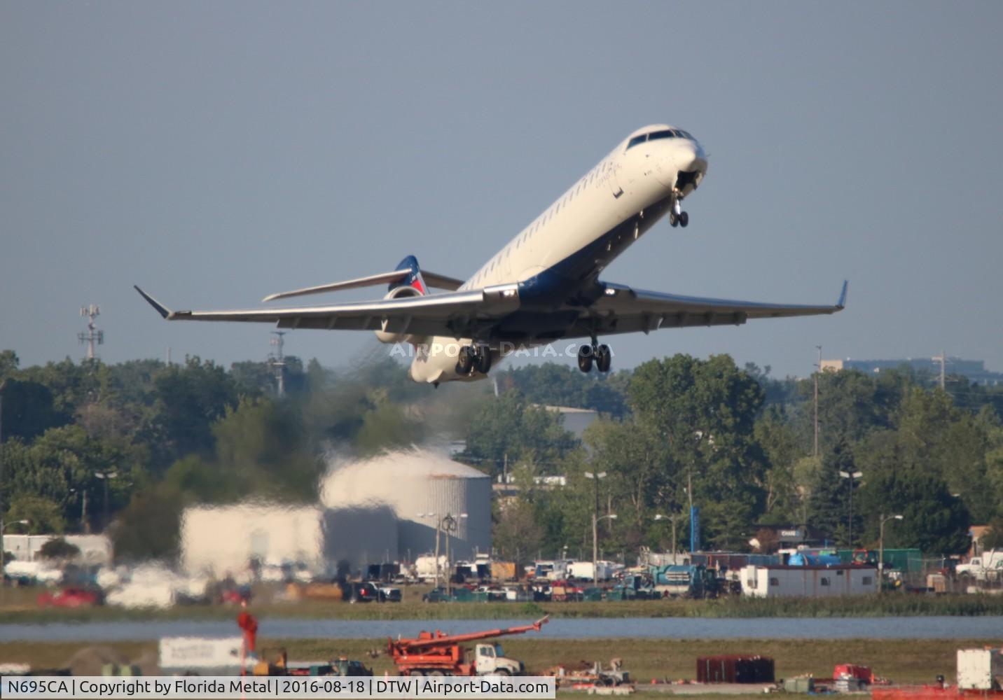 N695CA, 2006 Bombardier CRJ-900ER (CL-600-2D24) C/N 15097, Delta Connection