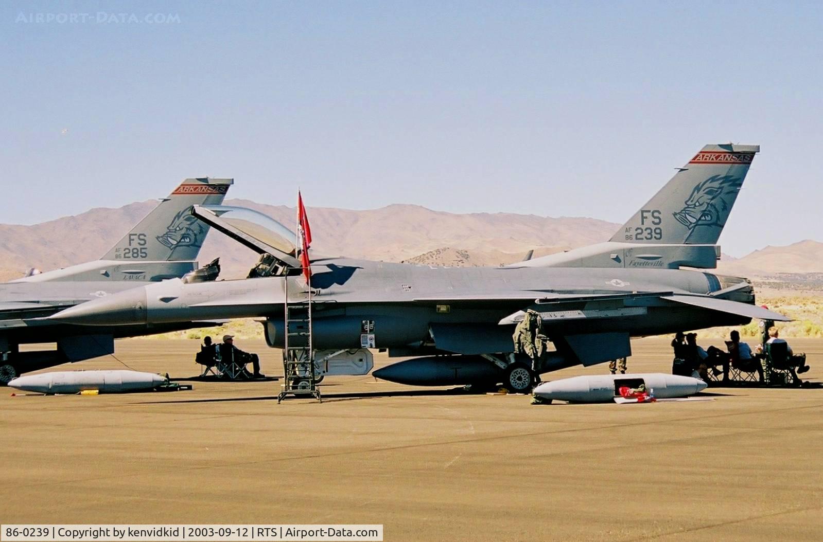 86-0239, 1986 General Dynamics F-16C Fighting Falcon C/N 5C-345, At the 2003 Reno Air Races.
Arkansas ANG.