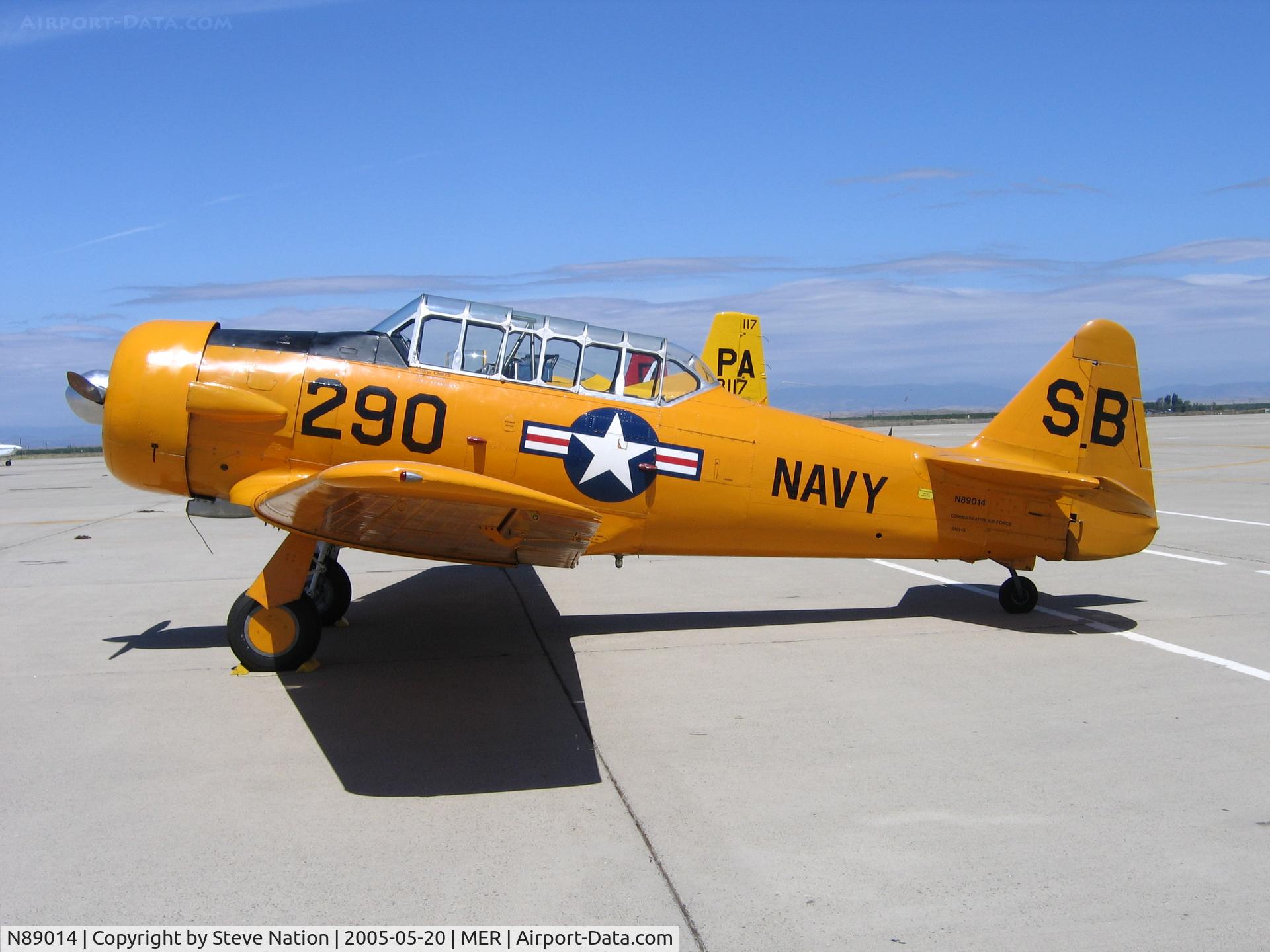 N89014, 1943 North American SNJ-5 Texan Texan C/N 84865, Commerorative Air Force SNJ-5 (BuAer 85865) as Navy SB/290 @ West Coast Formation Clinic