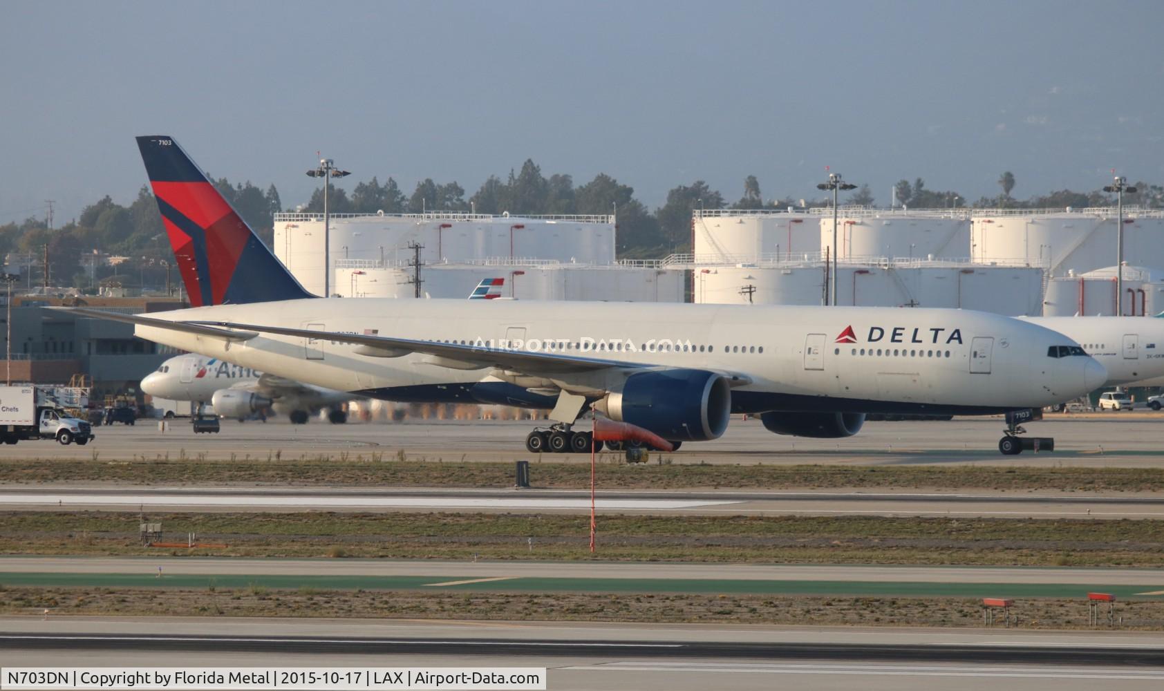N703DN, 2009 Boeing 777-232/LR C/N 32222, Delta