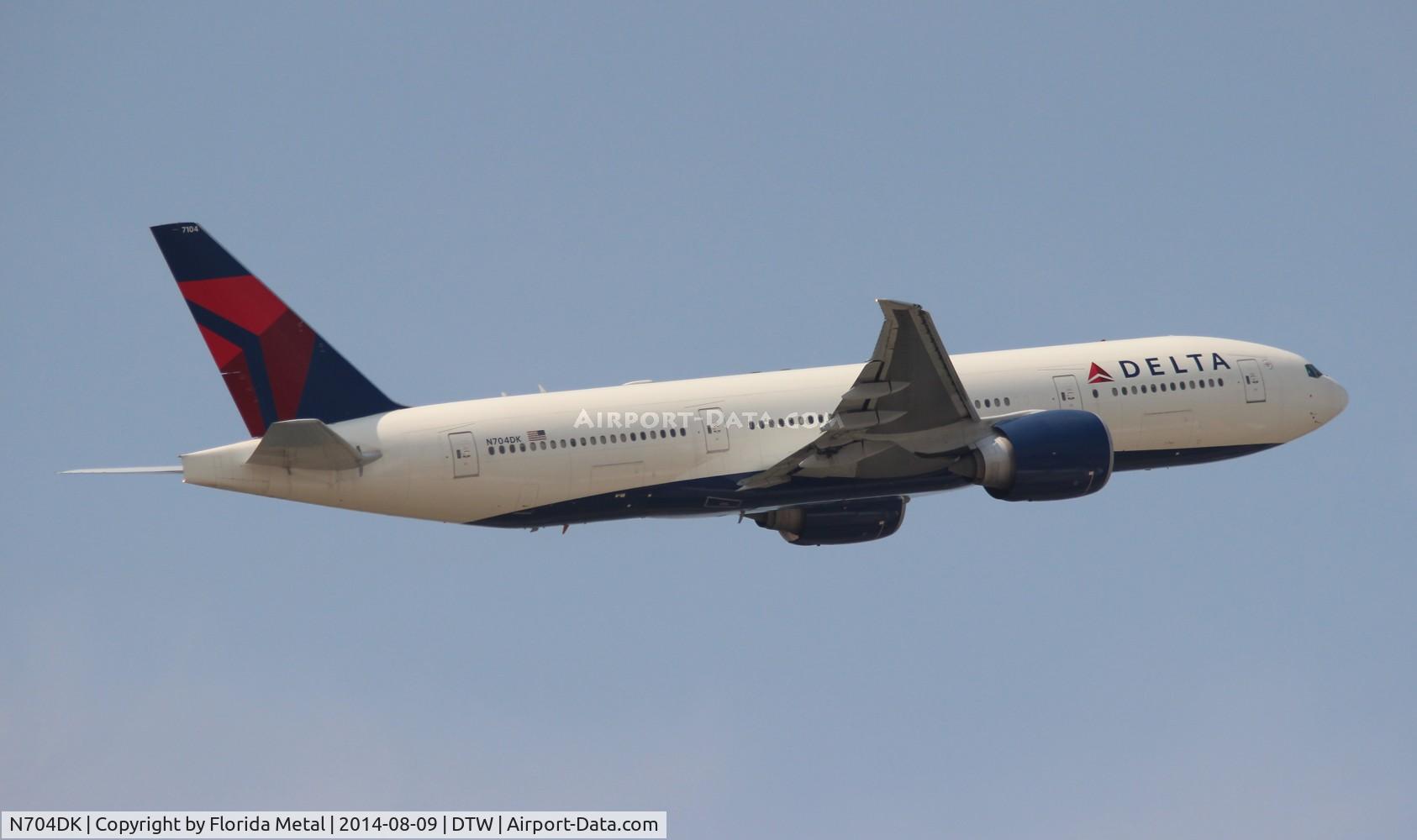 N704DK, 2009 Boeing 777-232/LR C/N 29739, Delta
