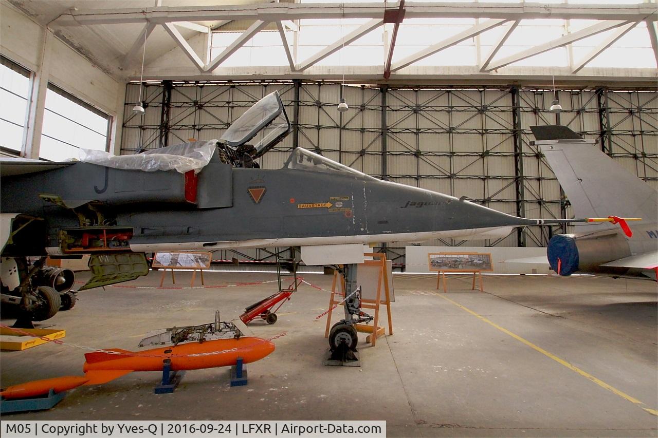M05, Sepecat Jaguar M C/N M05, The only one prototype of Sepecat Jaguar M, Preserved at Naval Aviation Museum, Rochefort-Soubise airport (LFXR)