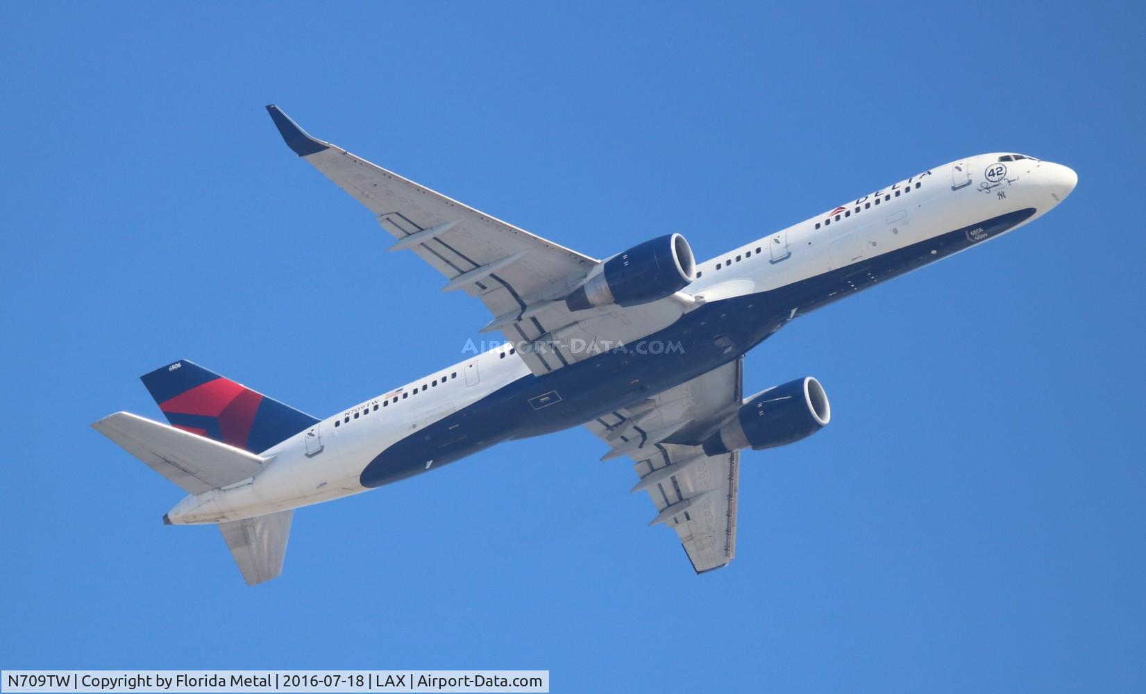 N709TW, 1997 Boeing 757-2Q8 C/N 28168, Delta