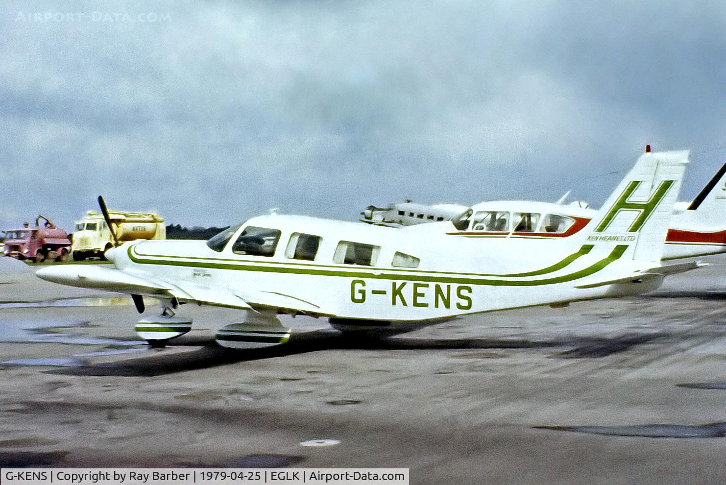 G-KENS, 1979 Piper PA-32-300 Cherokee Six Cherokee Six C/N 32-7940069, Piper PA-32-300 Six 300 [32-7940069] (Ken Heanes Ltd) Blackbushe~G 25/04/1979. From a slide.