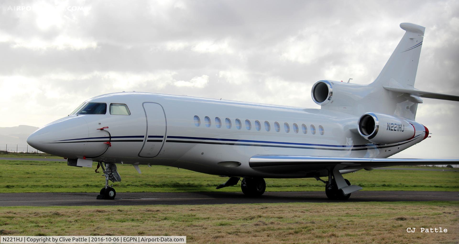 N221HJ, 2007 Dassault Falcon 7X C/N 019, At Dundee Riverside Airport EGPN for the Annual Golf Dunhill Links Championships, held at nearby St Andrews.