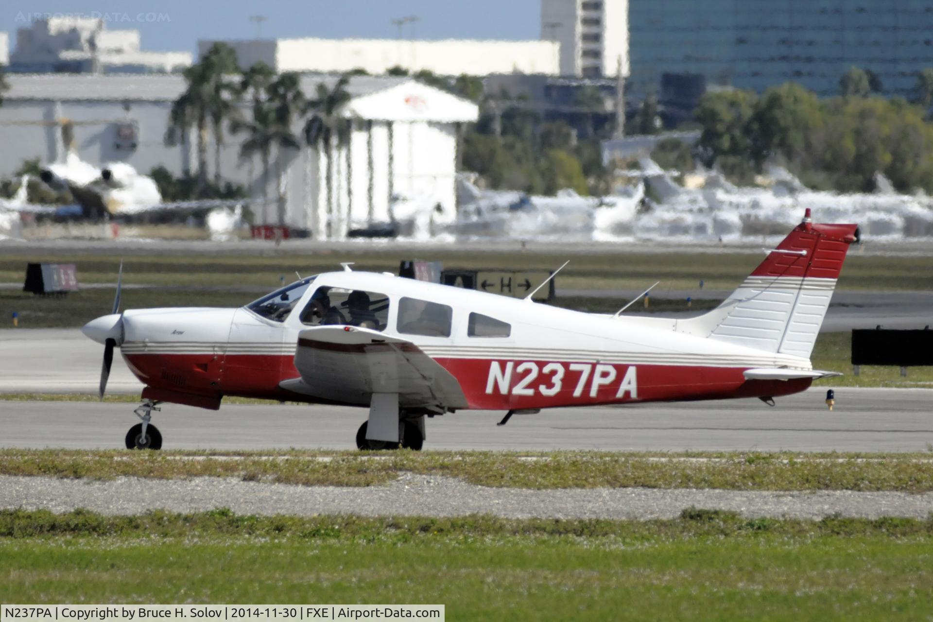 N237PA, 1978 Piper PA-28R-201 Cherokee Arrow III C/N 28R-7837304, ready for departure